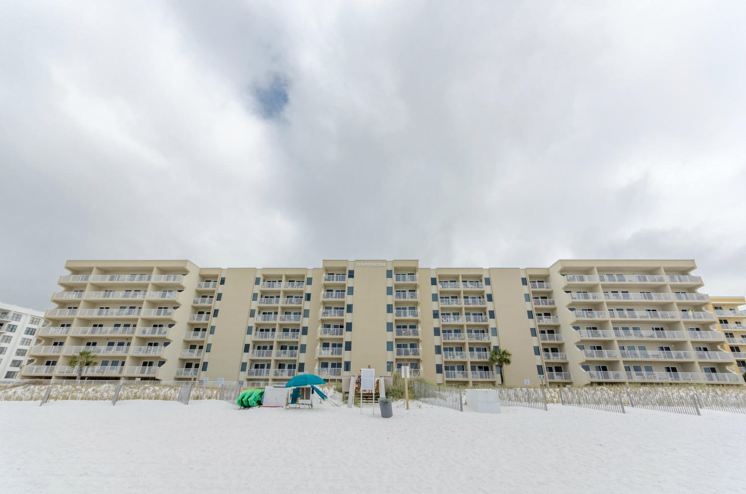 ISLAND ECHO CONDO - Residential