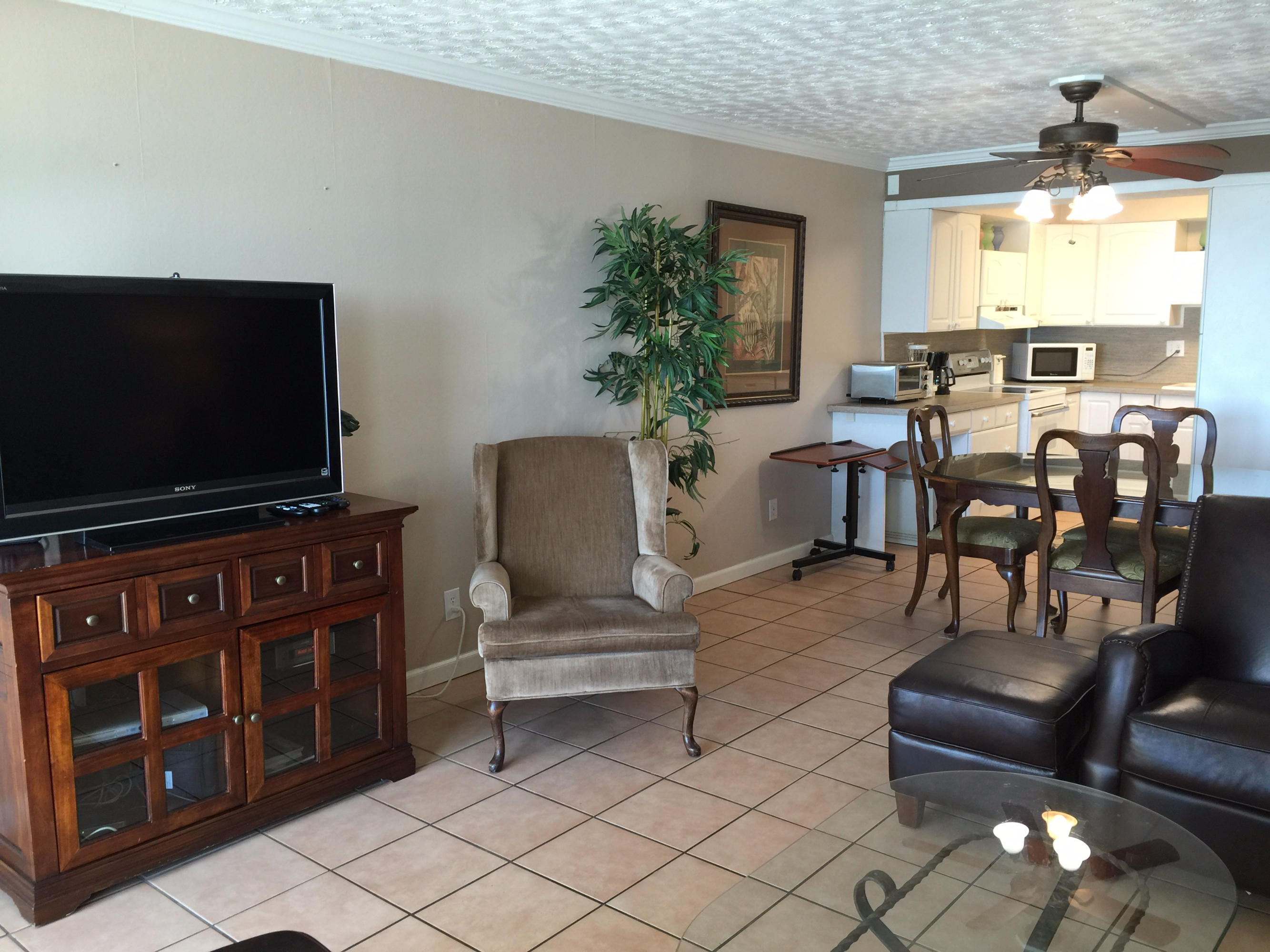 ISLAND ECHO CONDO - Residential