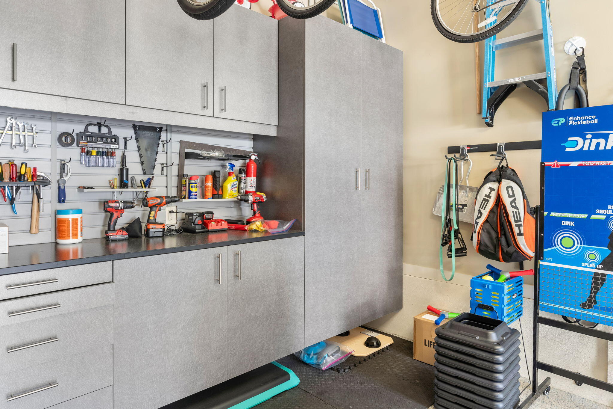 BURNT PINE - Residential