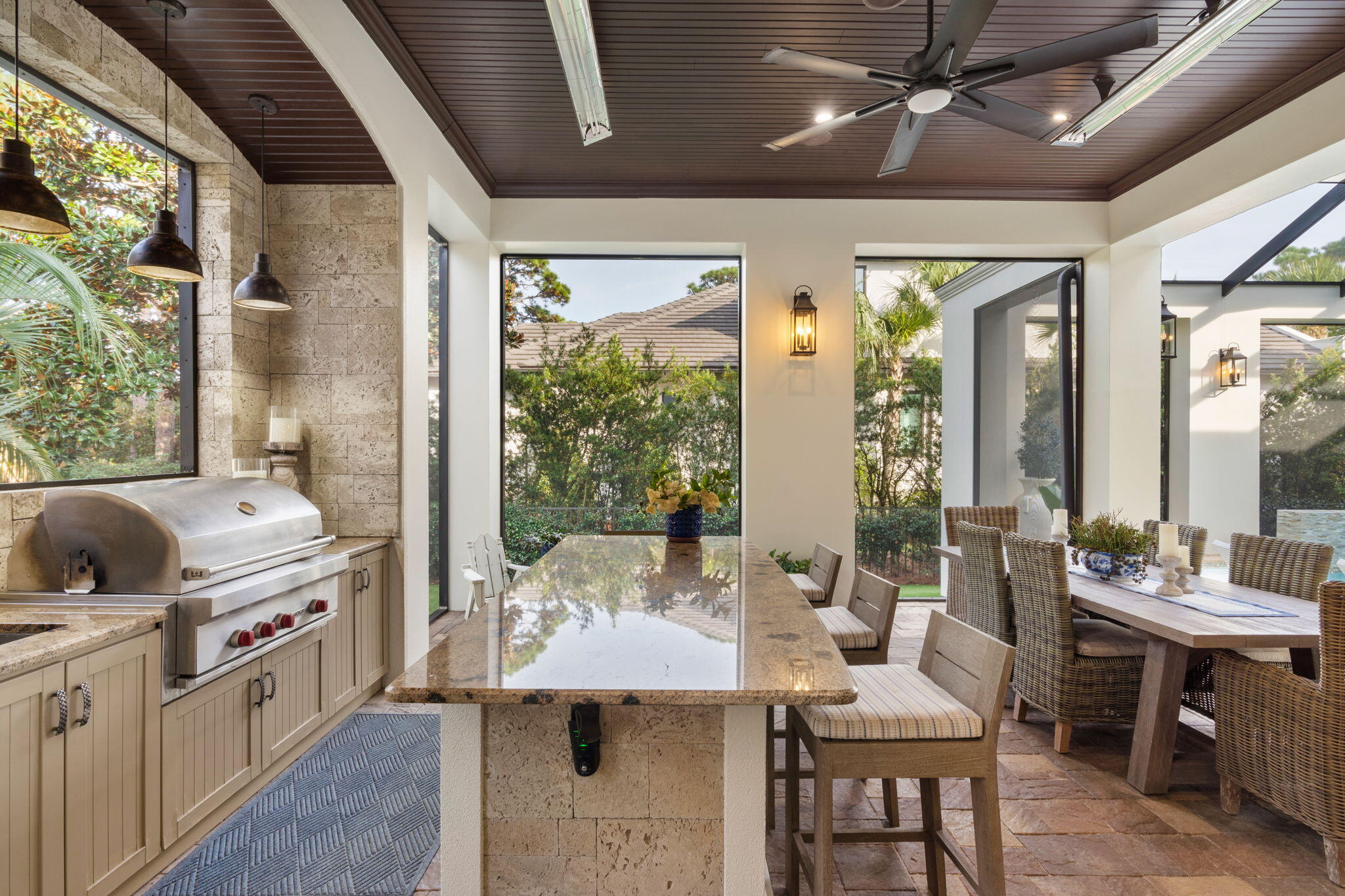 BURNT PINE - Residential