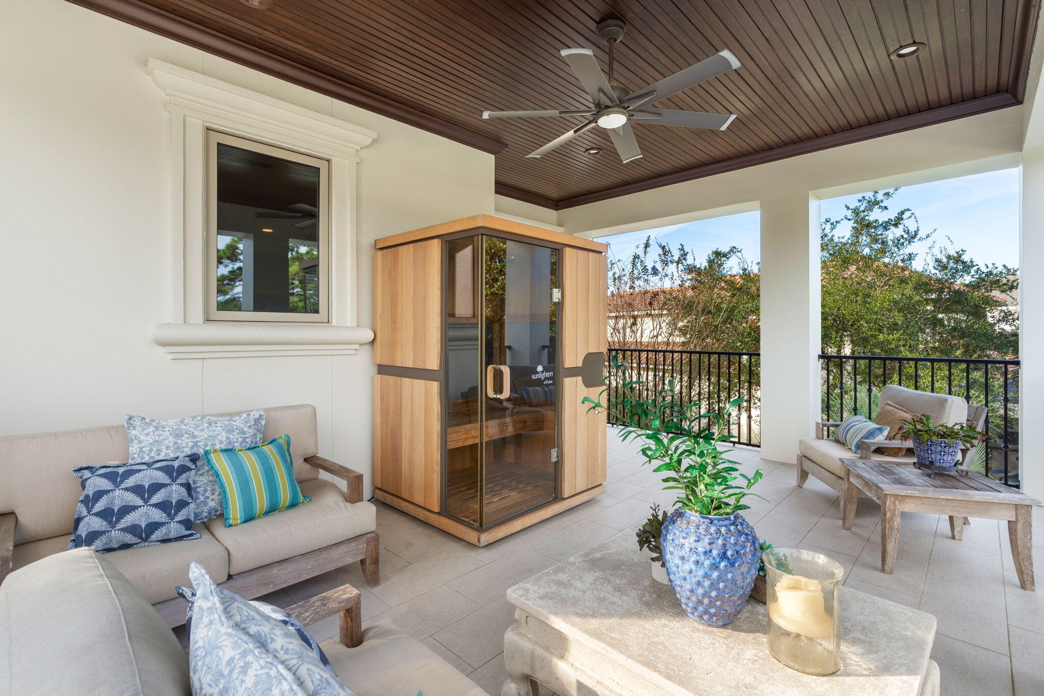 BURNT PINE - Residential