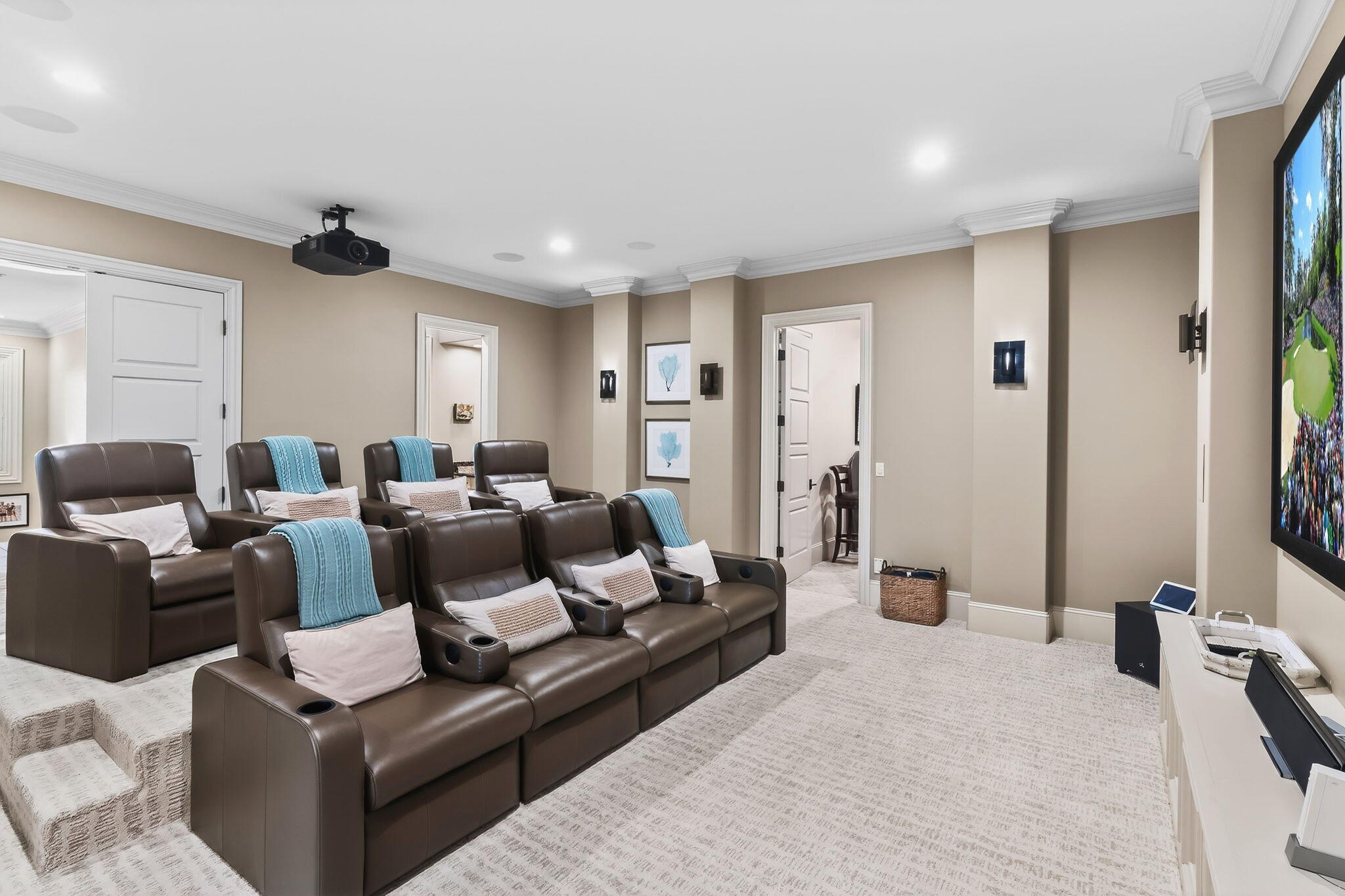 BURNT PINE - Residential