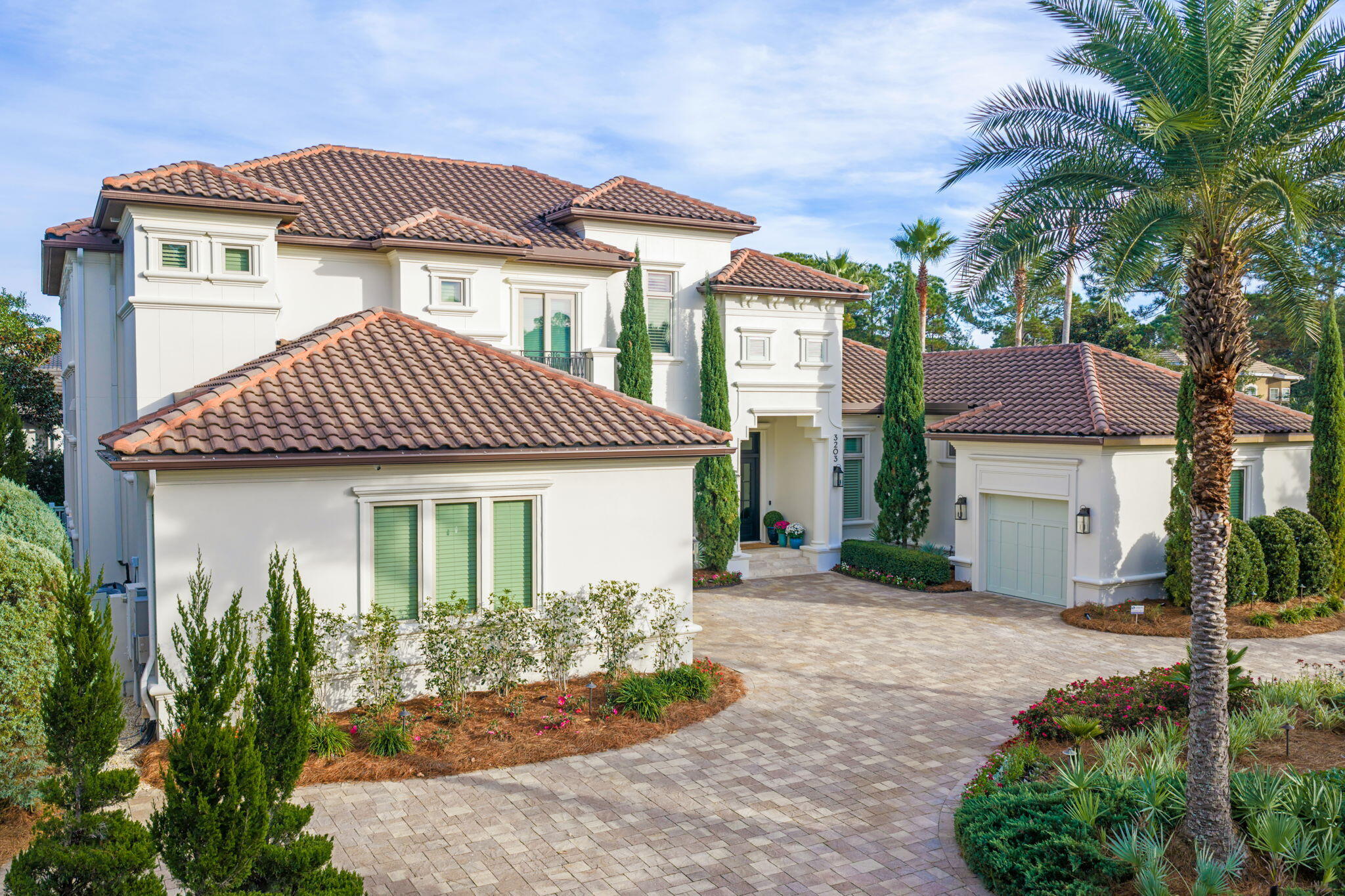 BURNT PINE - Residential