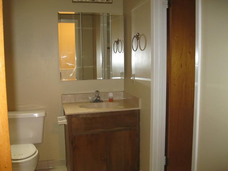 MONTAGE MANOR - Residential