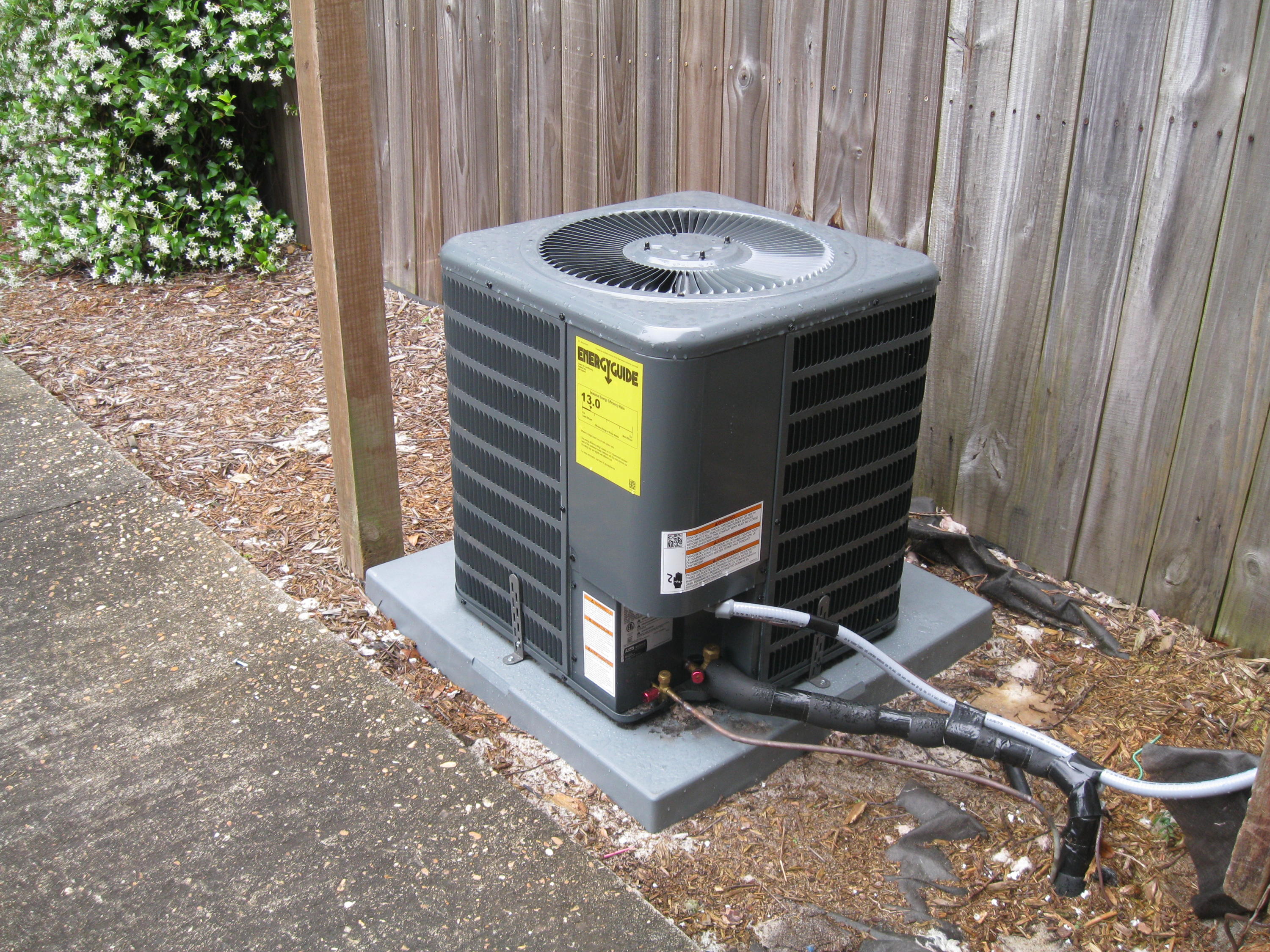 MONTAGE MANOR - Residential