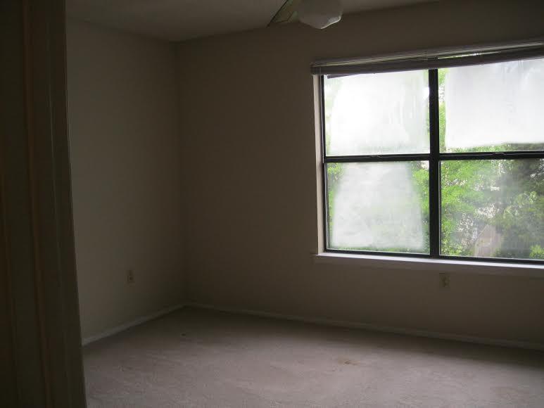 MONTAGE MANOR - Residential