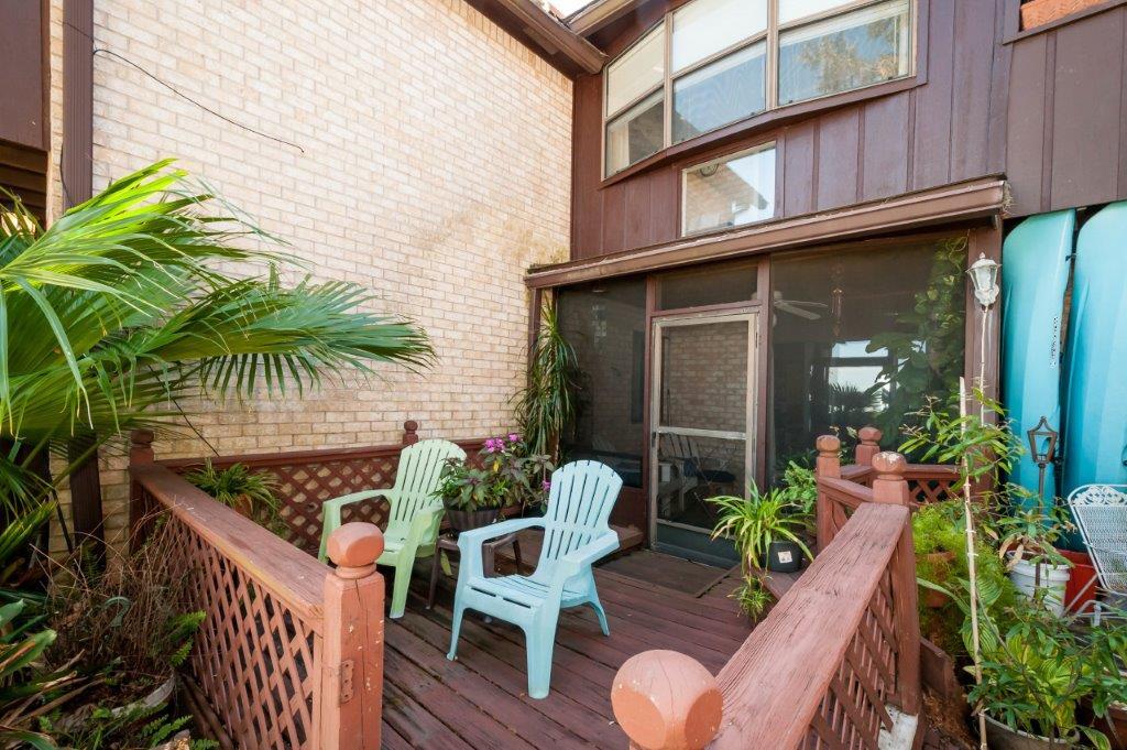 MOSSEY COVE T/H - Residential