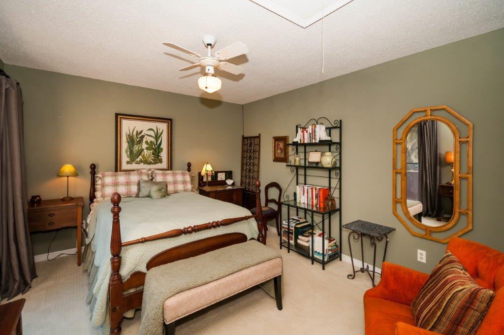MOSSEY COVE T/H - Residential
