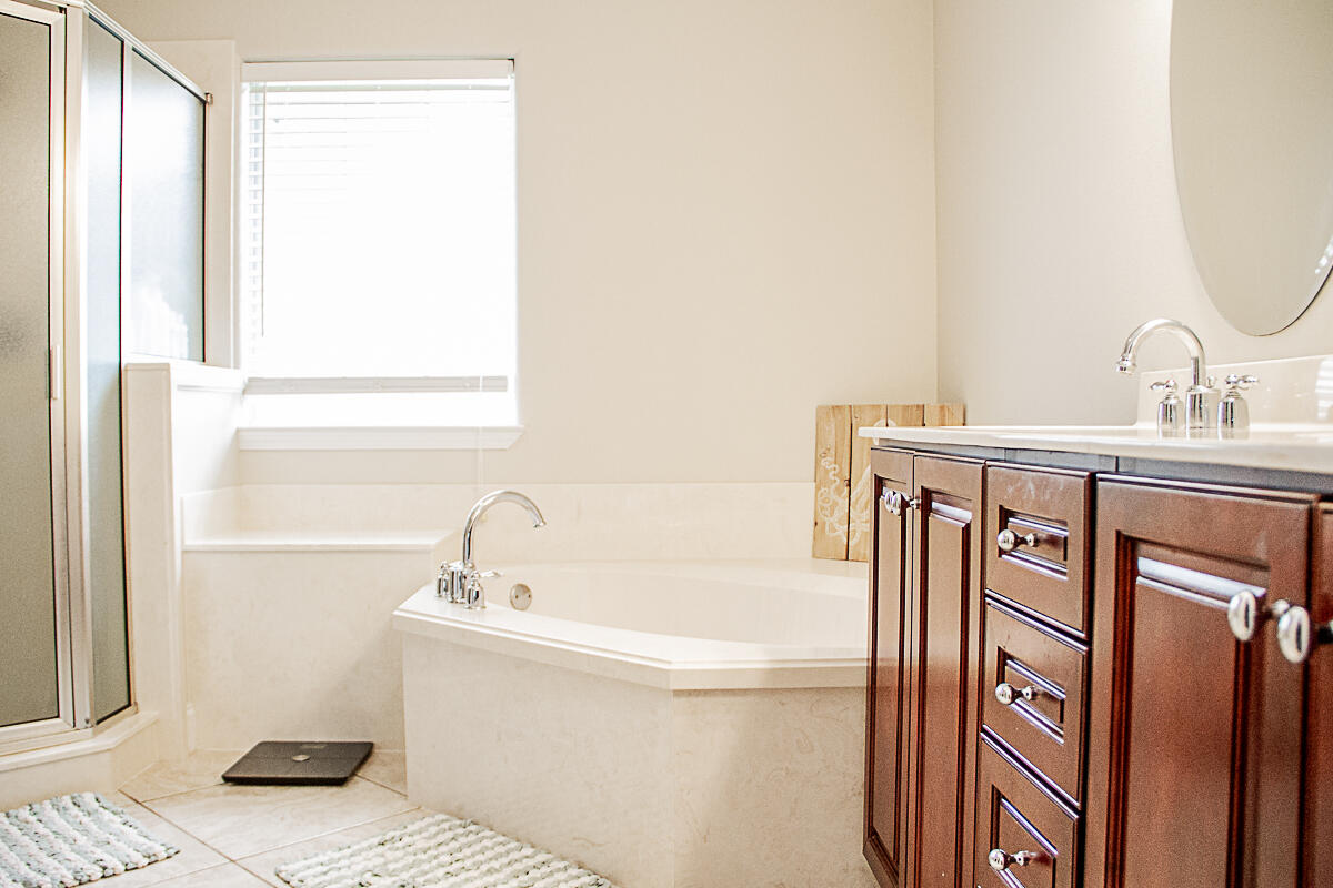 OAKLAND ADDN - Residential Lease