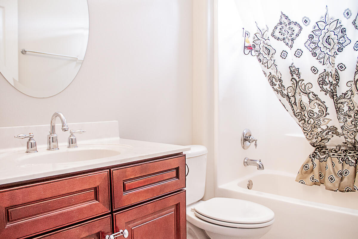 OAKLAND ADDN - Residential Lease