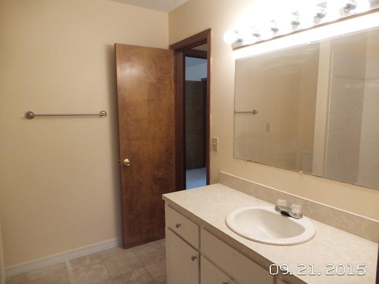 PINEDALE 2ND ADDN - Residential Lease