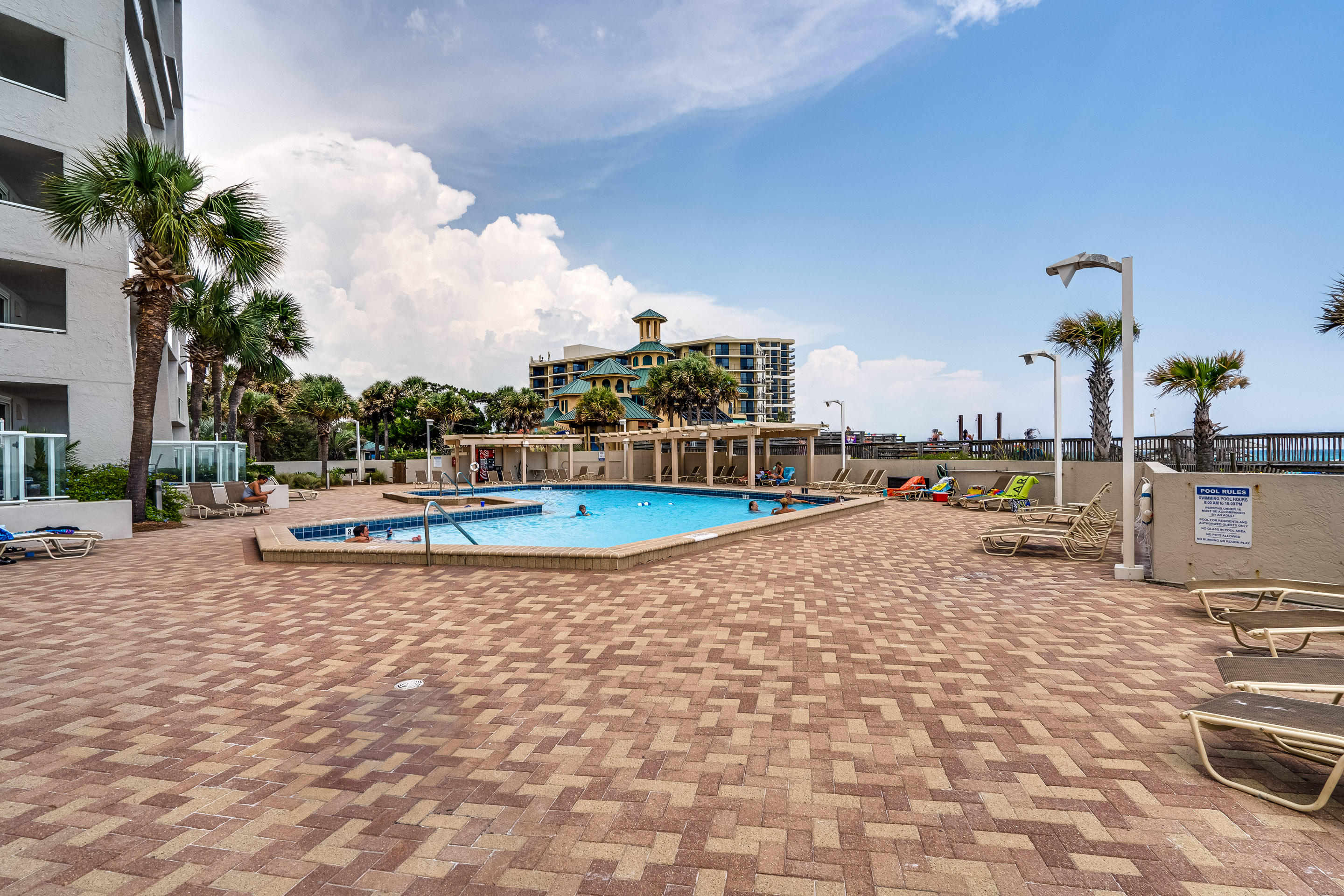 BEACHSIDE 2 CONDO - Residential