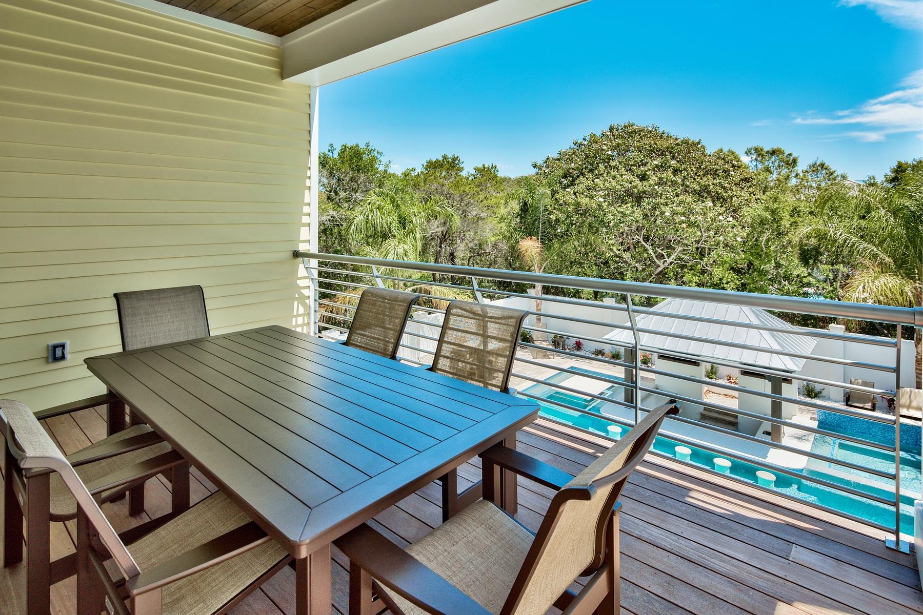 CRYSTAL BEACH - Residential