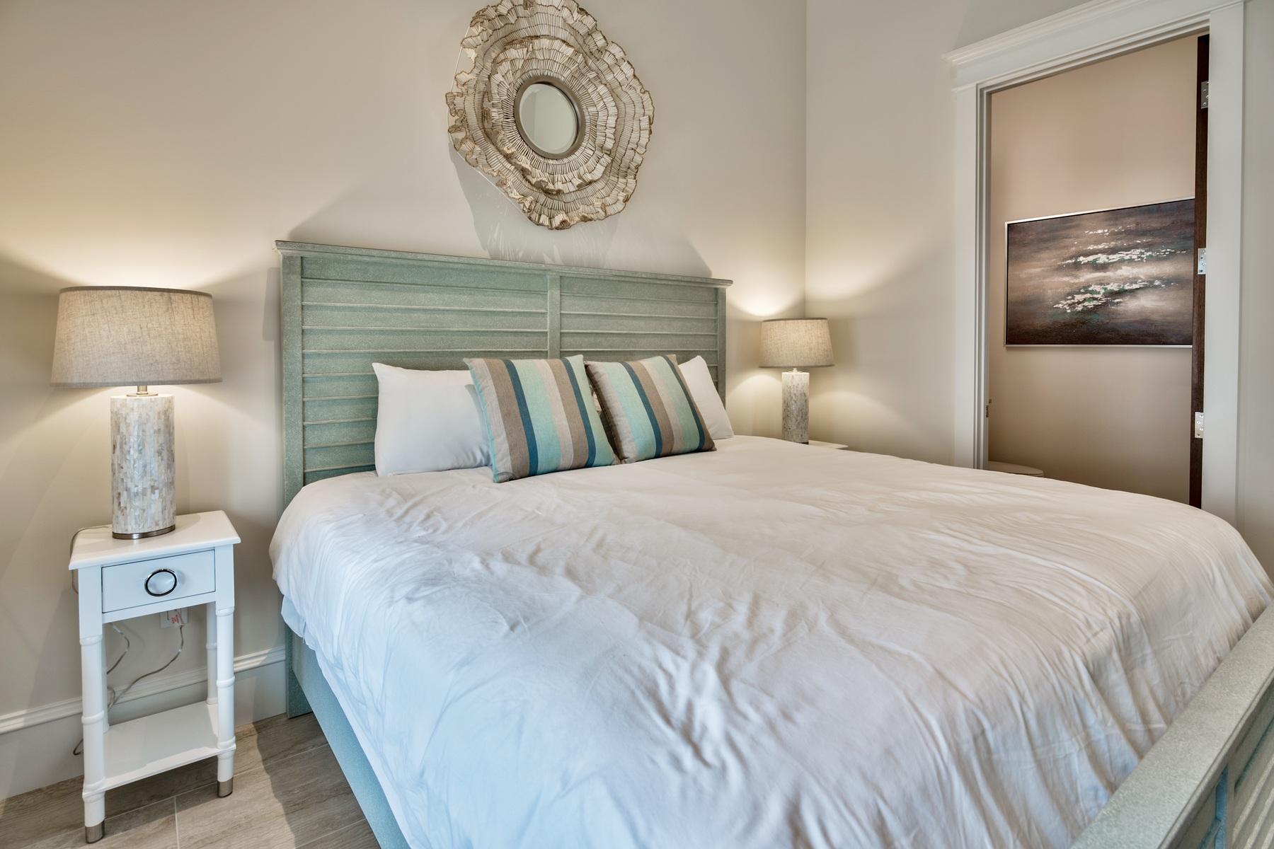 CRYSTAL BEACH - Residential
