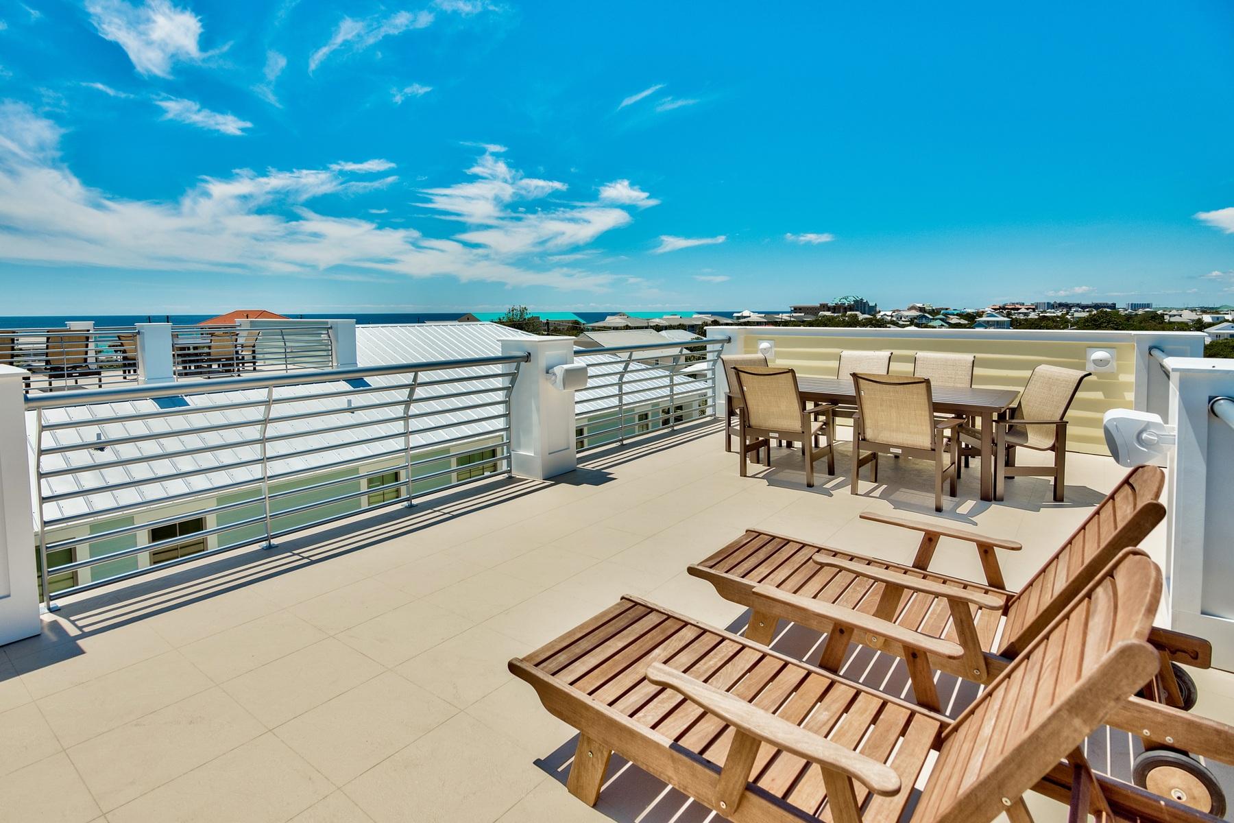 CRYSTAL BEACH - Residential