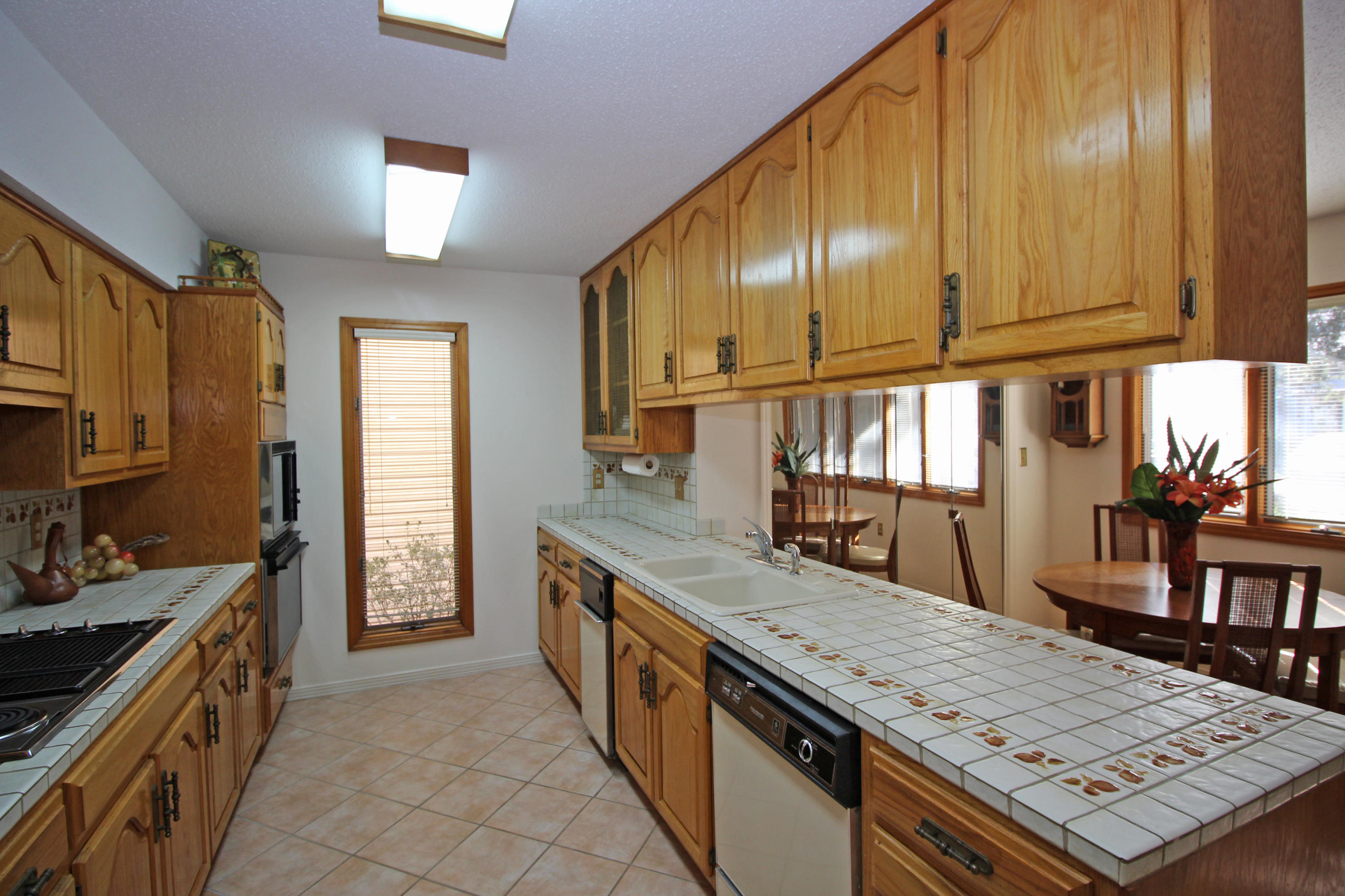 DONLABROOK GARDYNS - Residential