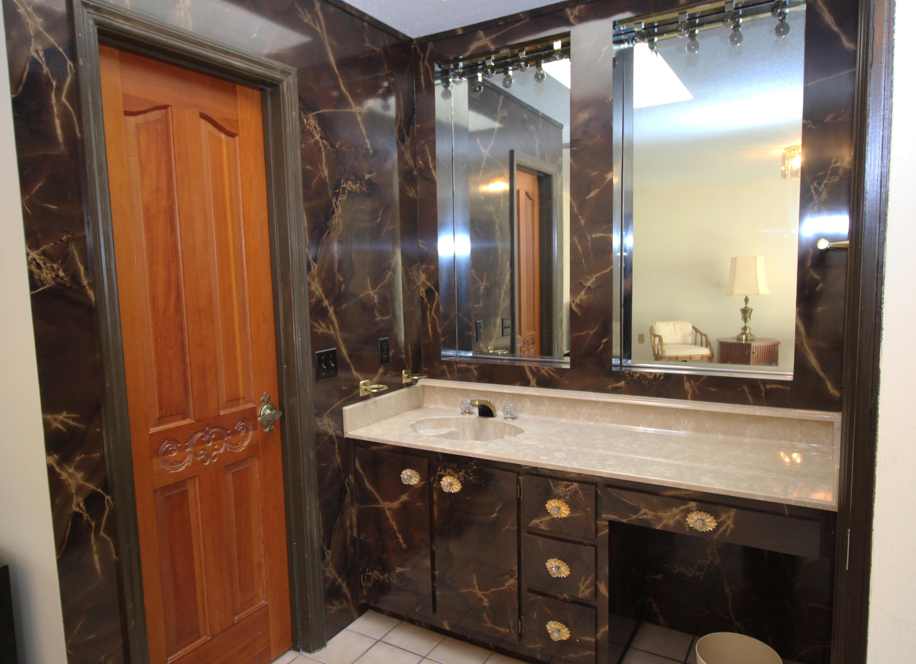 DONLABROOK GARDYNS - Residential