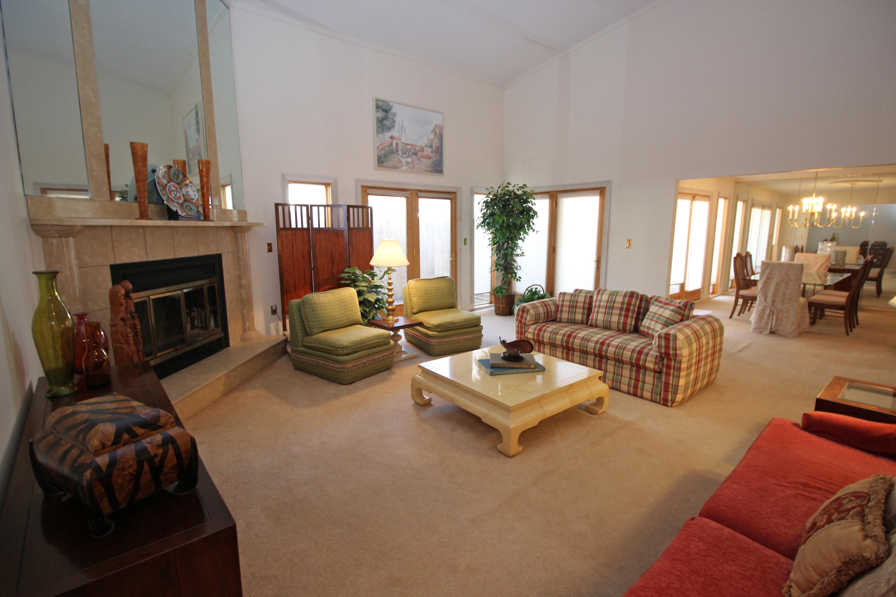 DONLABROOK GARDYNS - Residential