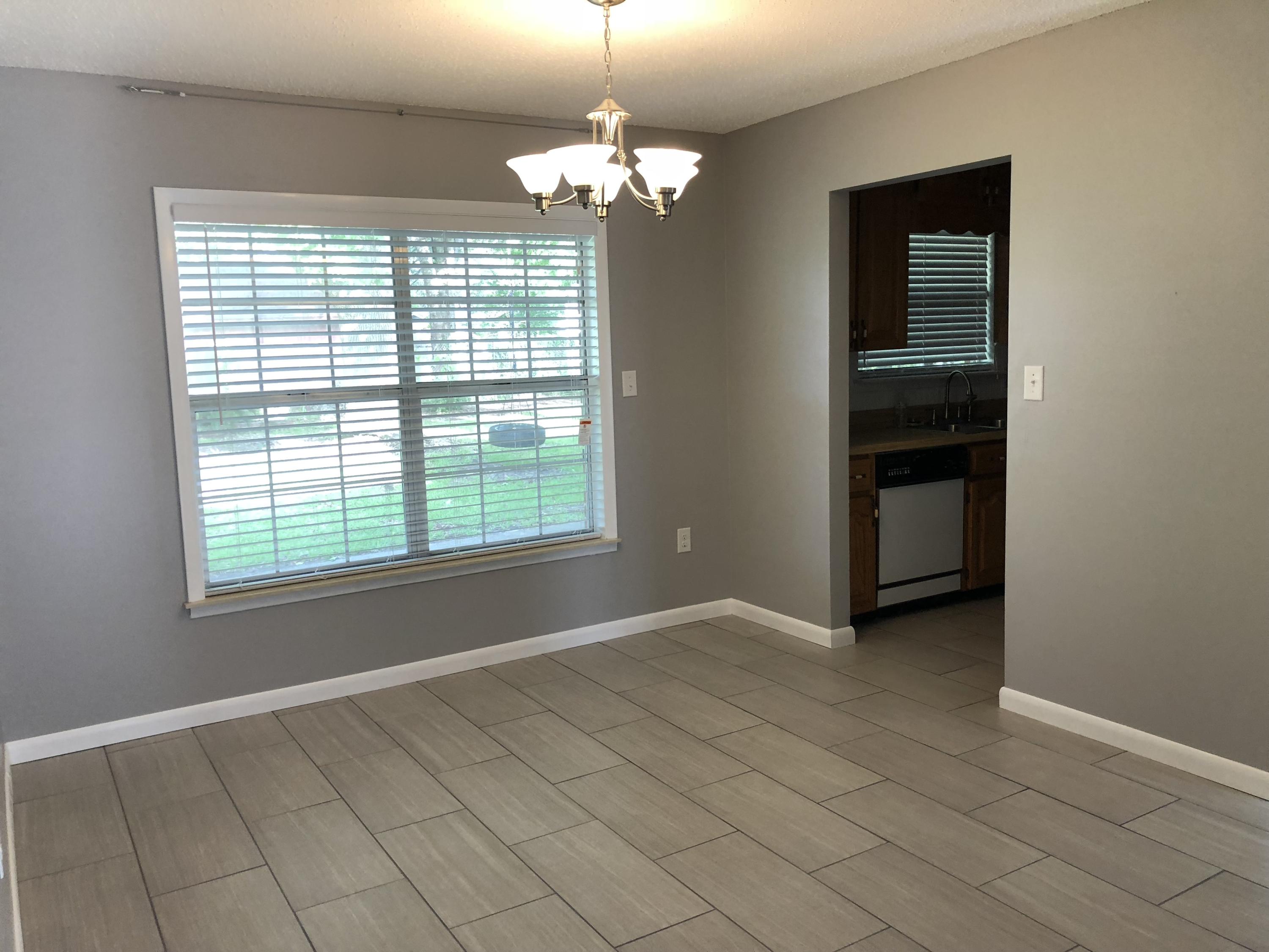 DONCASTER WOODS - Residential Lease