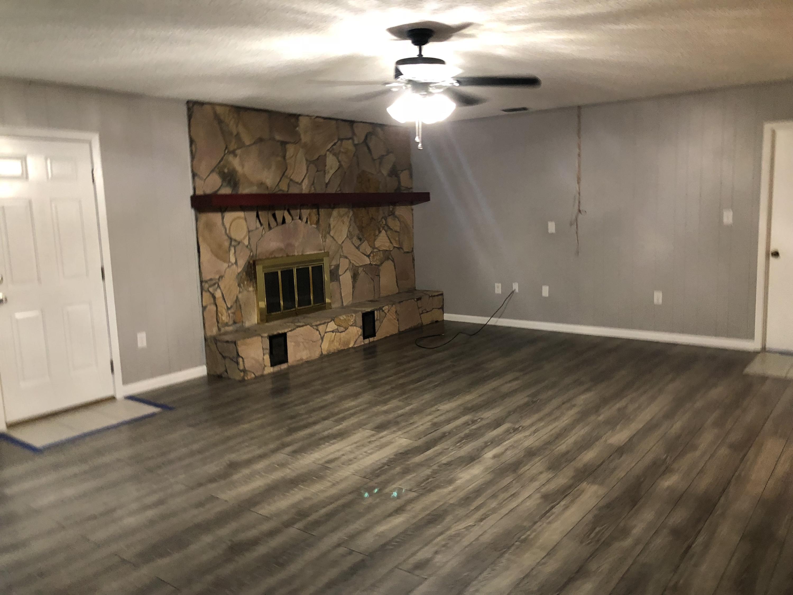 DONCASTER WOODS - Residential Lease