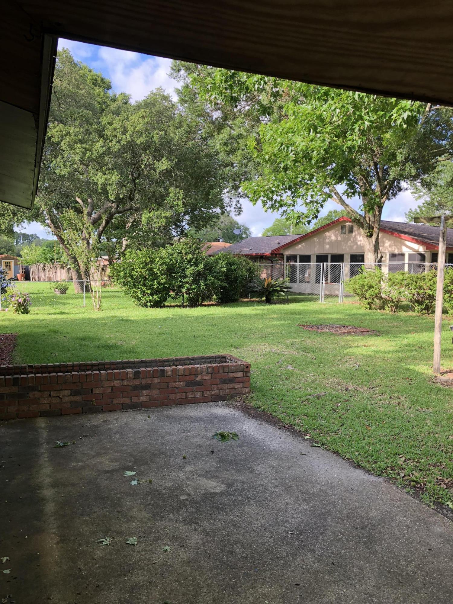 DONCASTER WOODS - Residential Lease