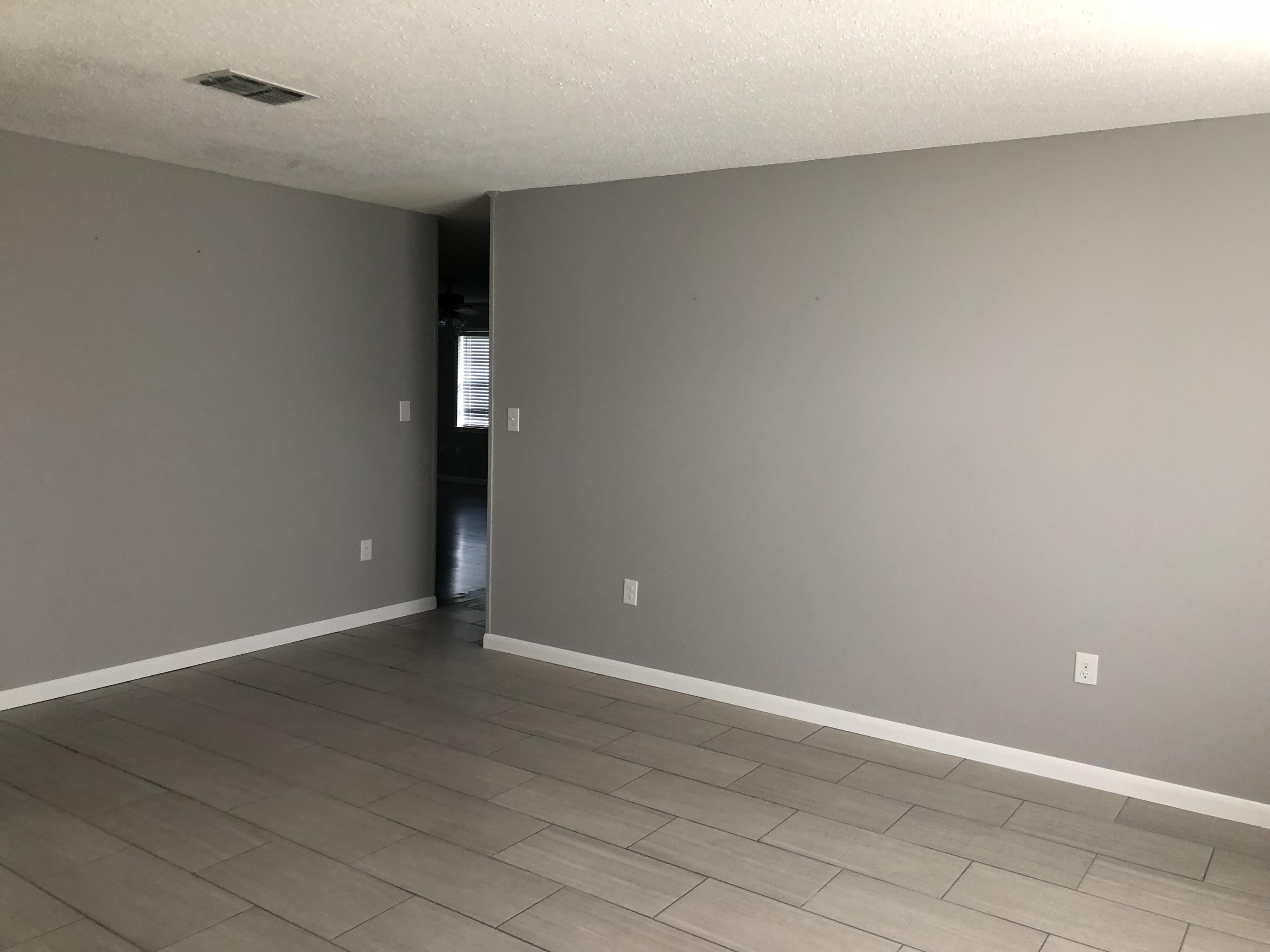 DONCASTER WOODS - Residential Lease