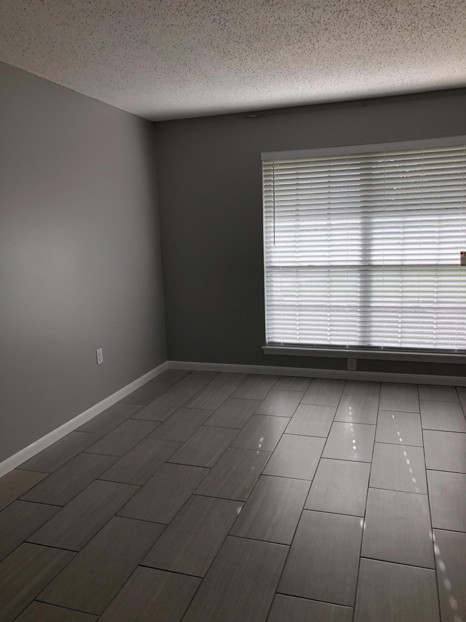 DONCASTER WOODS - Residential Lease