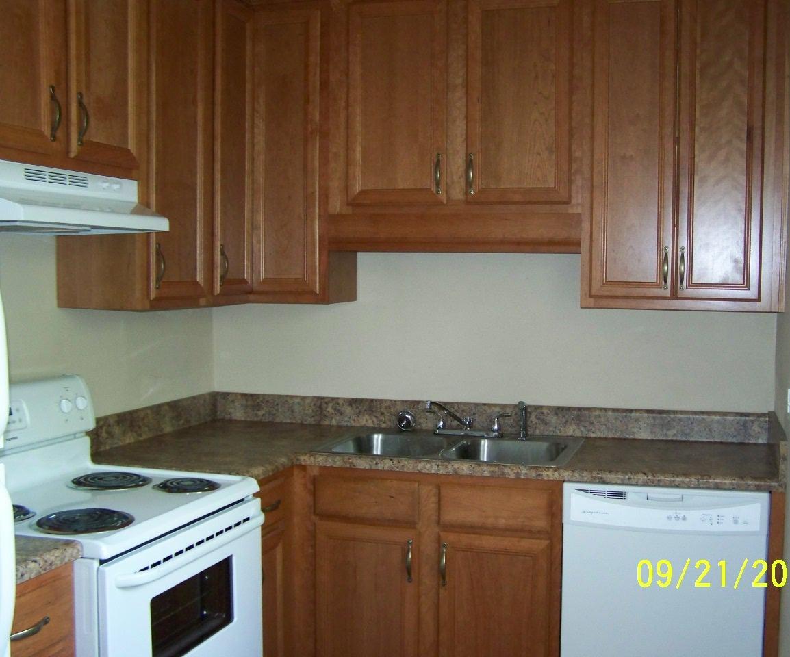 ELLIOTTS POINT 8TH ADDN - Residential Lease