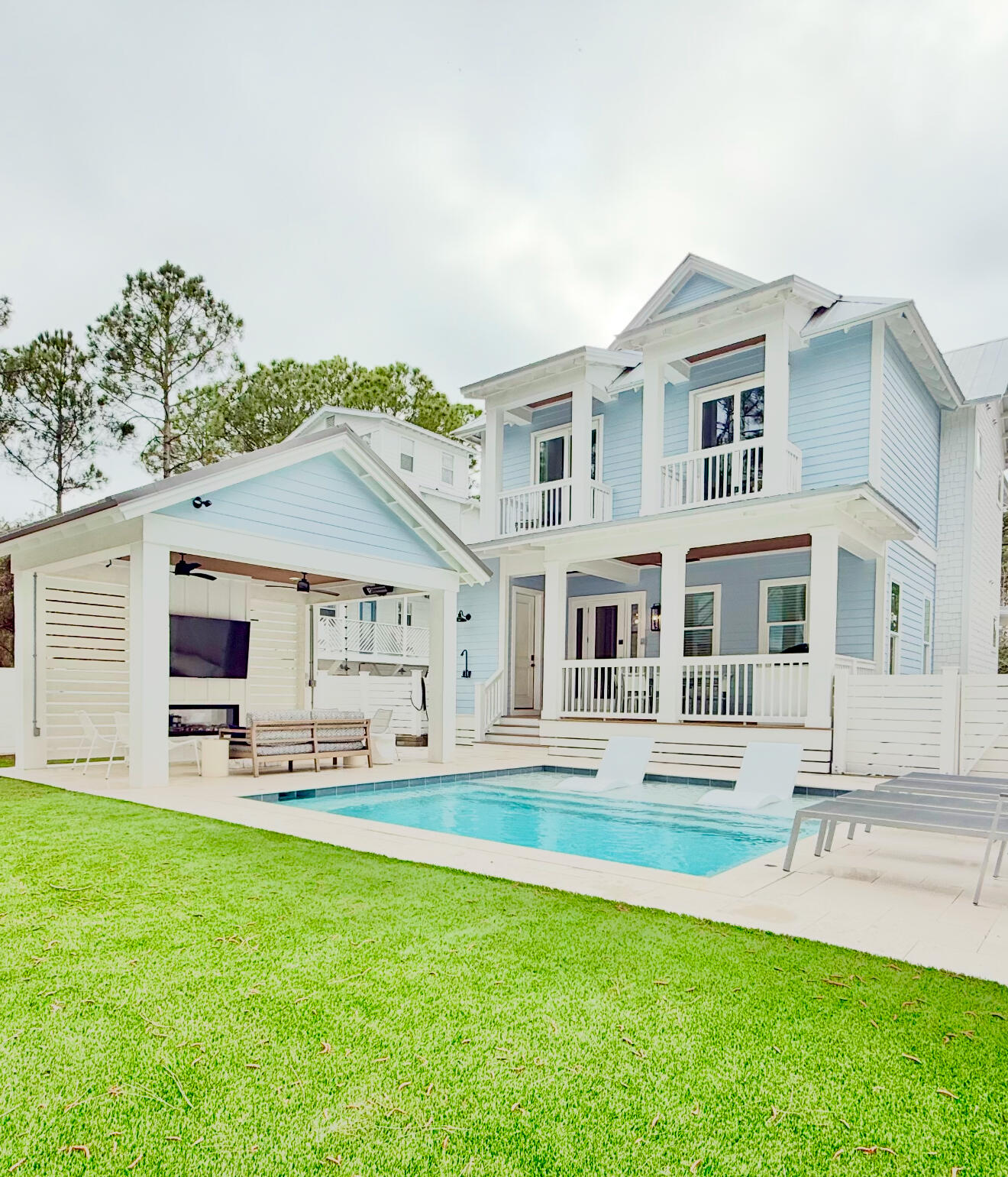 GULF SHORE MANOR - Residential