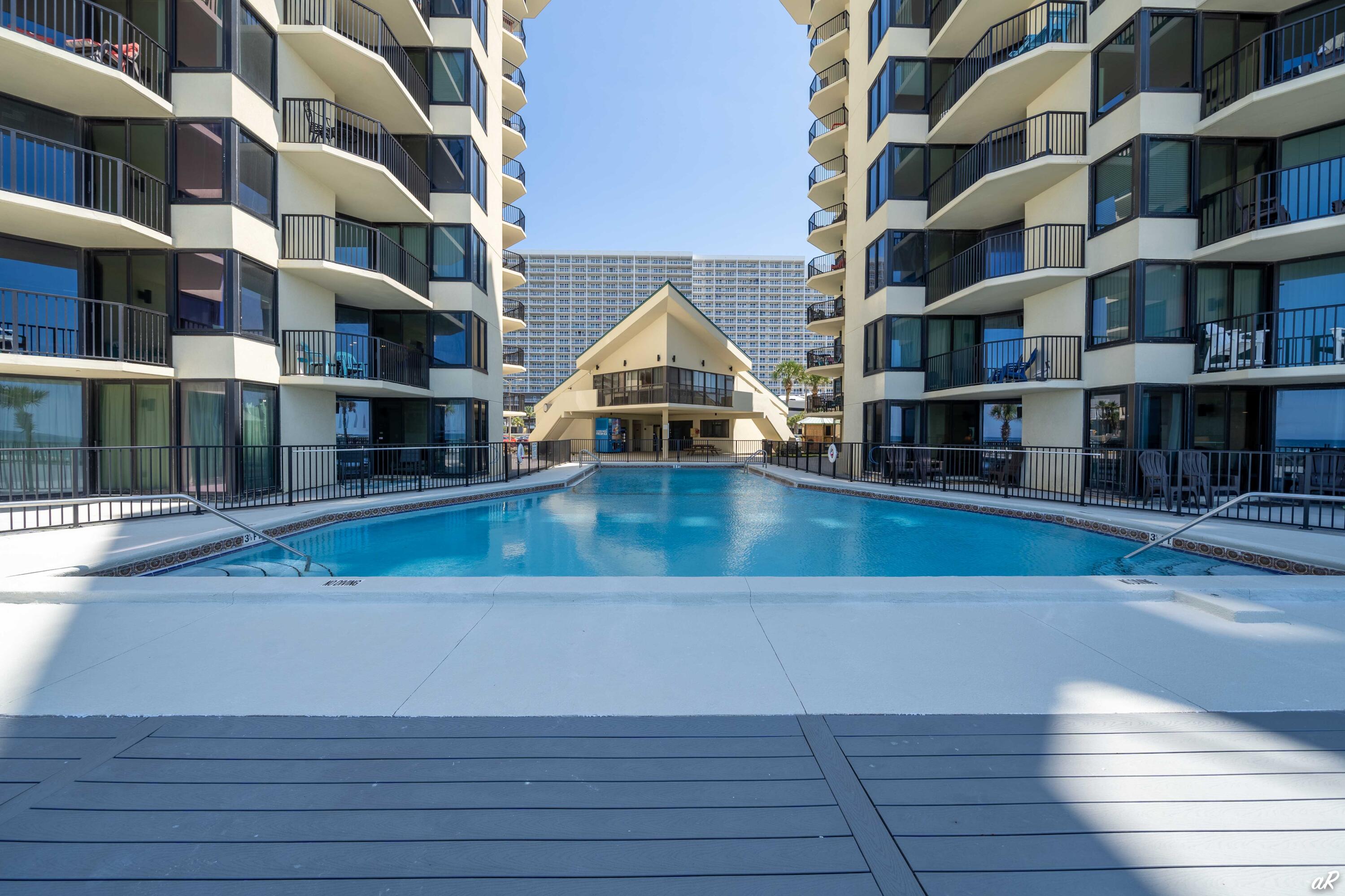 SUNBIRD CONDO - Residential