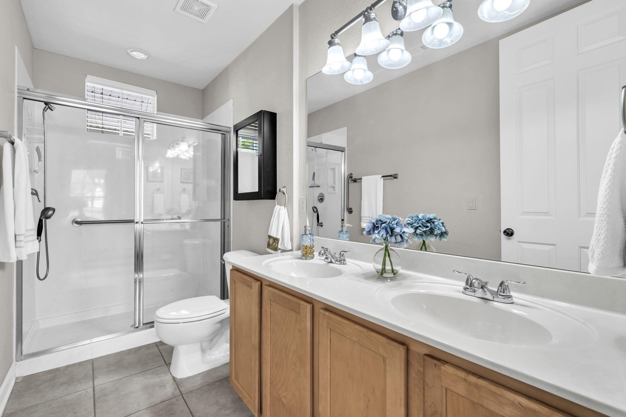 CRYSTAL COVE - Residential