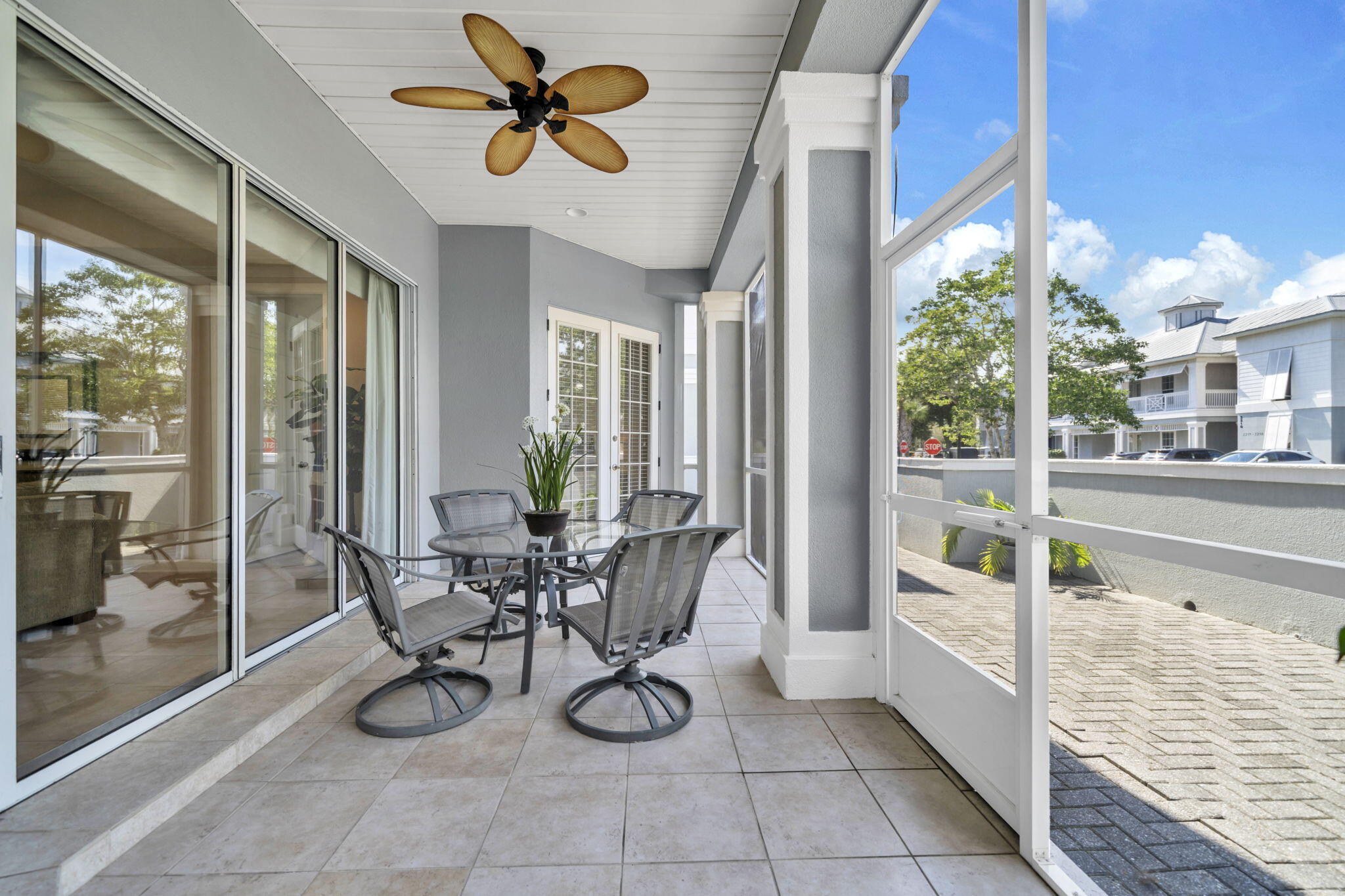 CRYSTAL COVE - Residential
