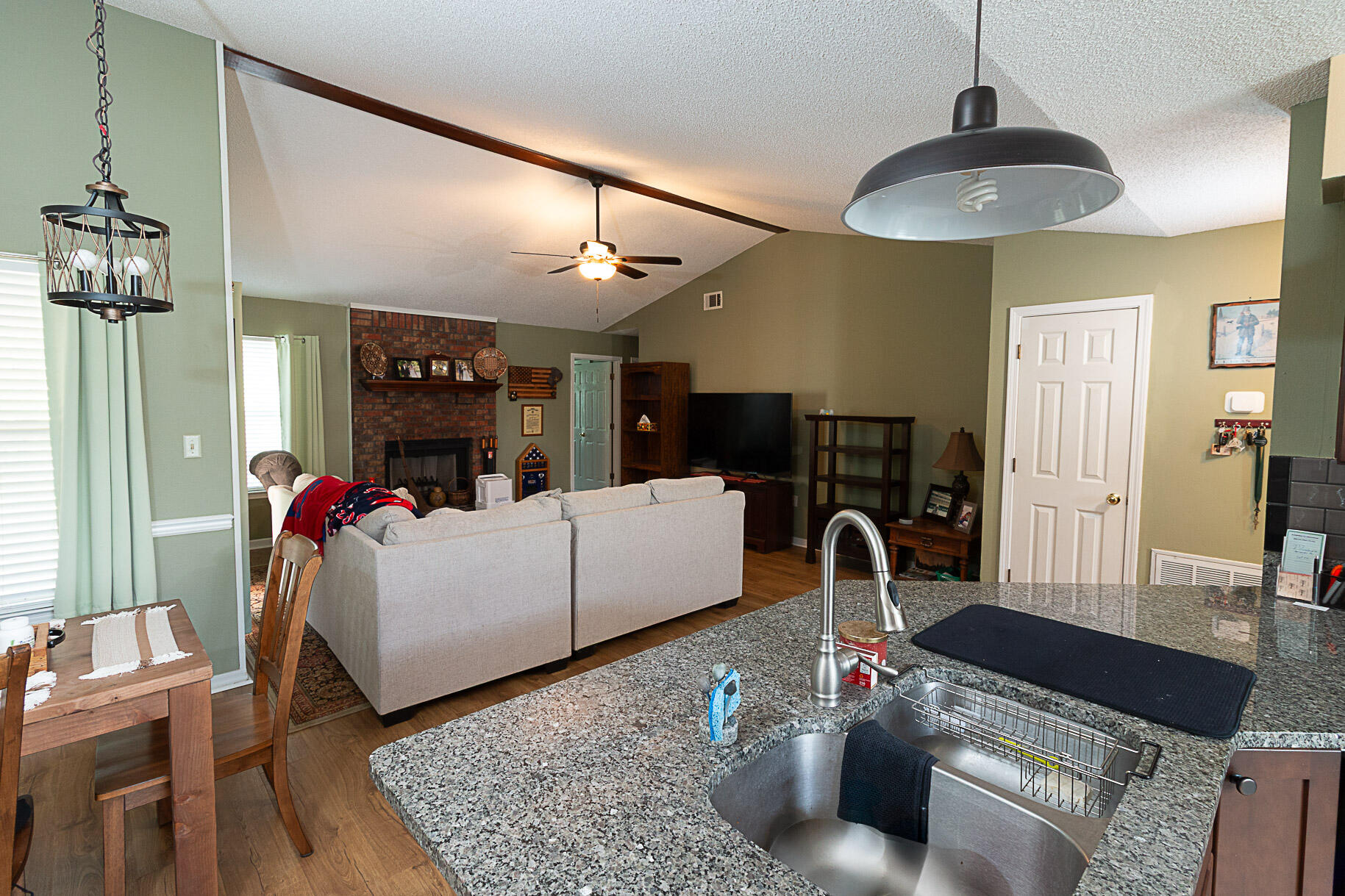 CRYSTAL LAKE ESTATES - Residential