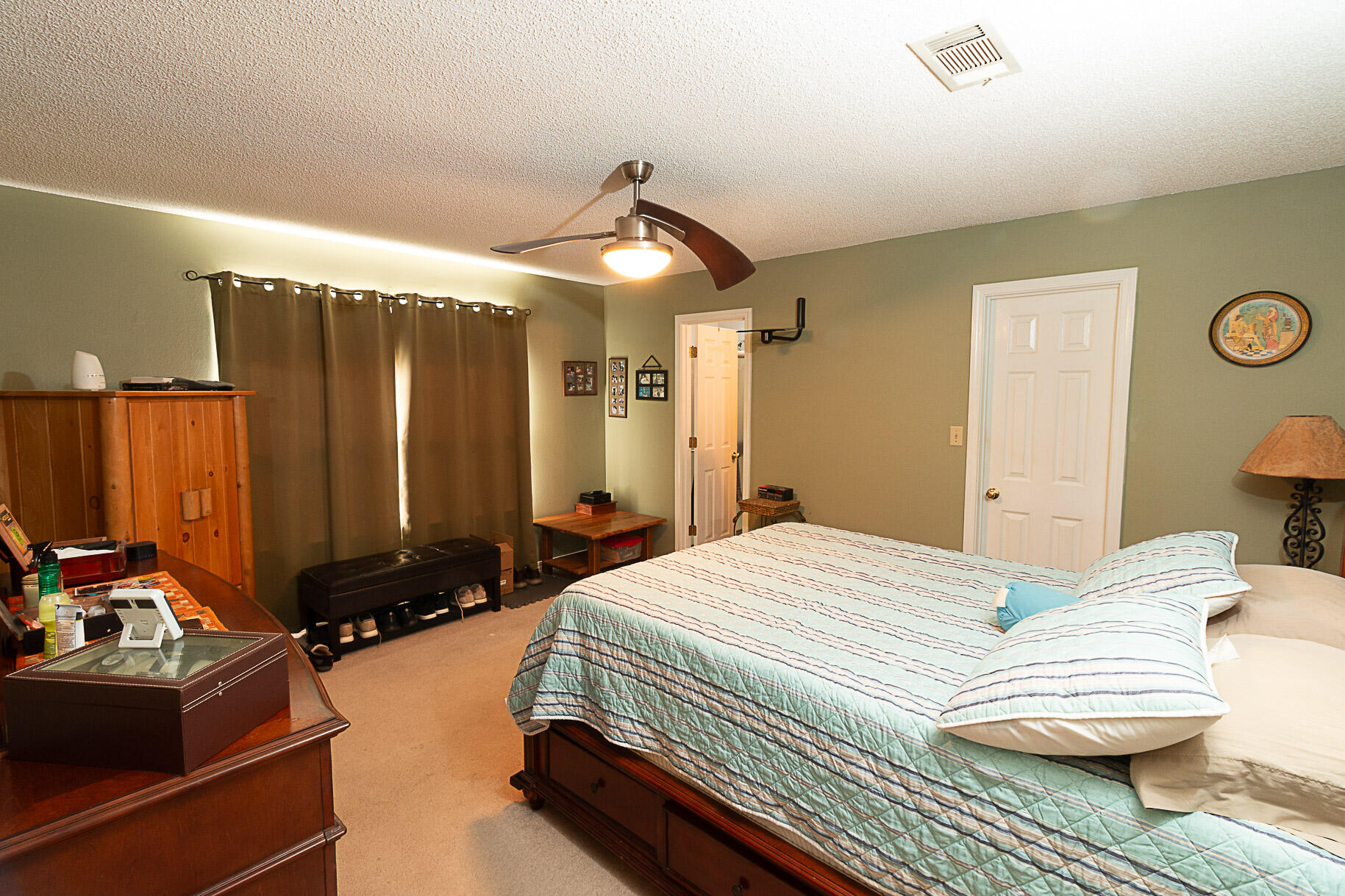 CRYSTAL LAKE ESTATES - Residential