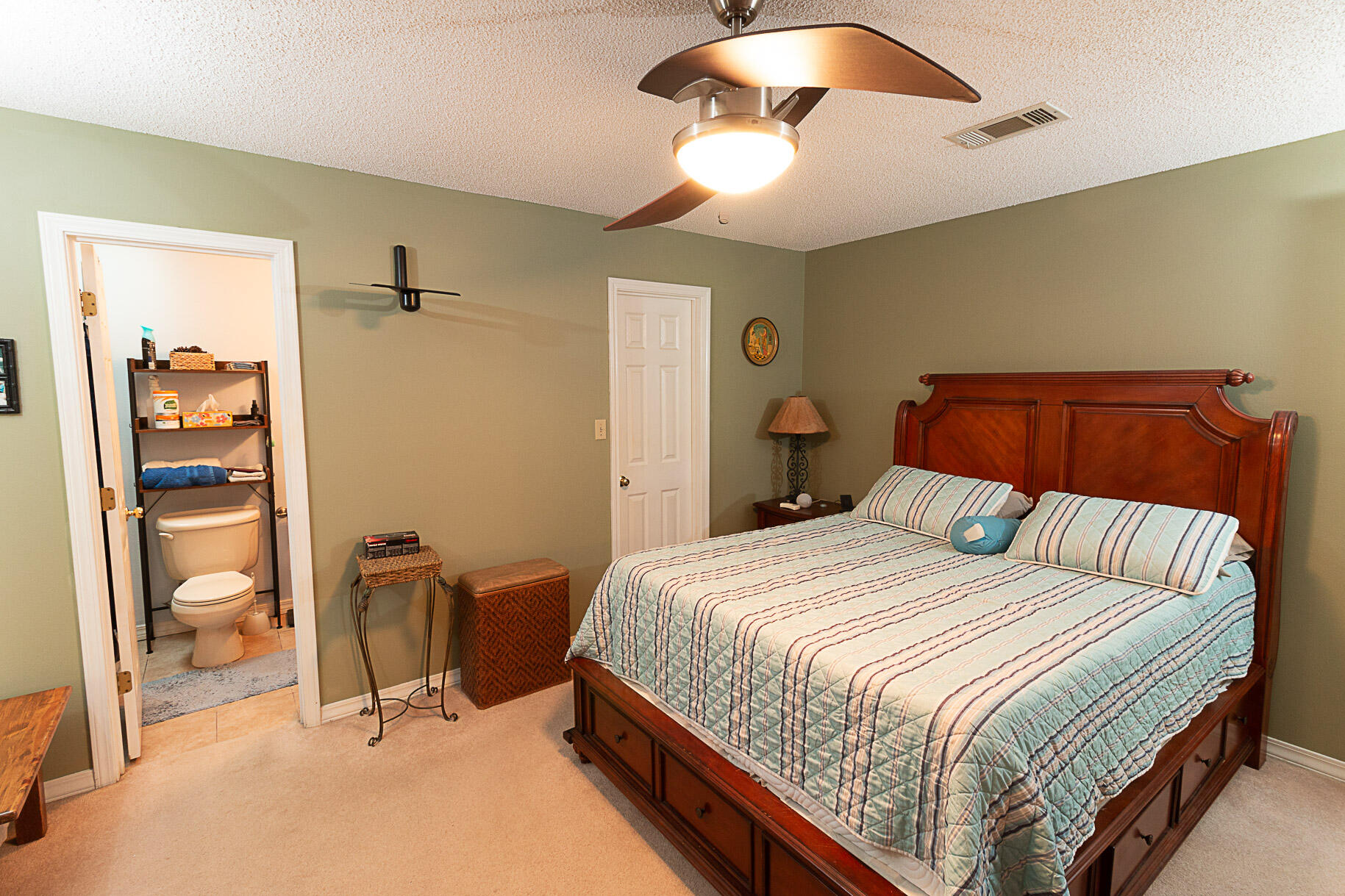 CRYSTAL LAKE ESTATES - Residential