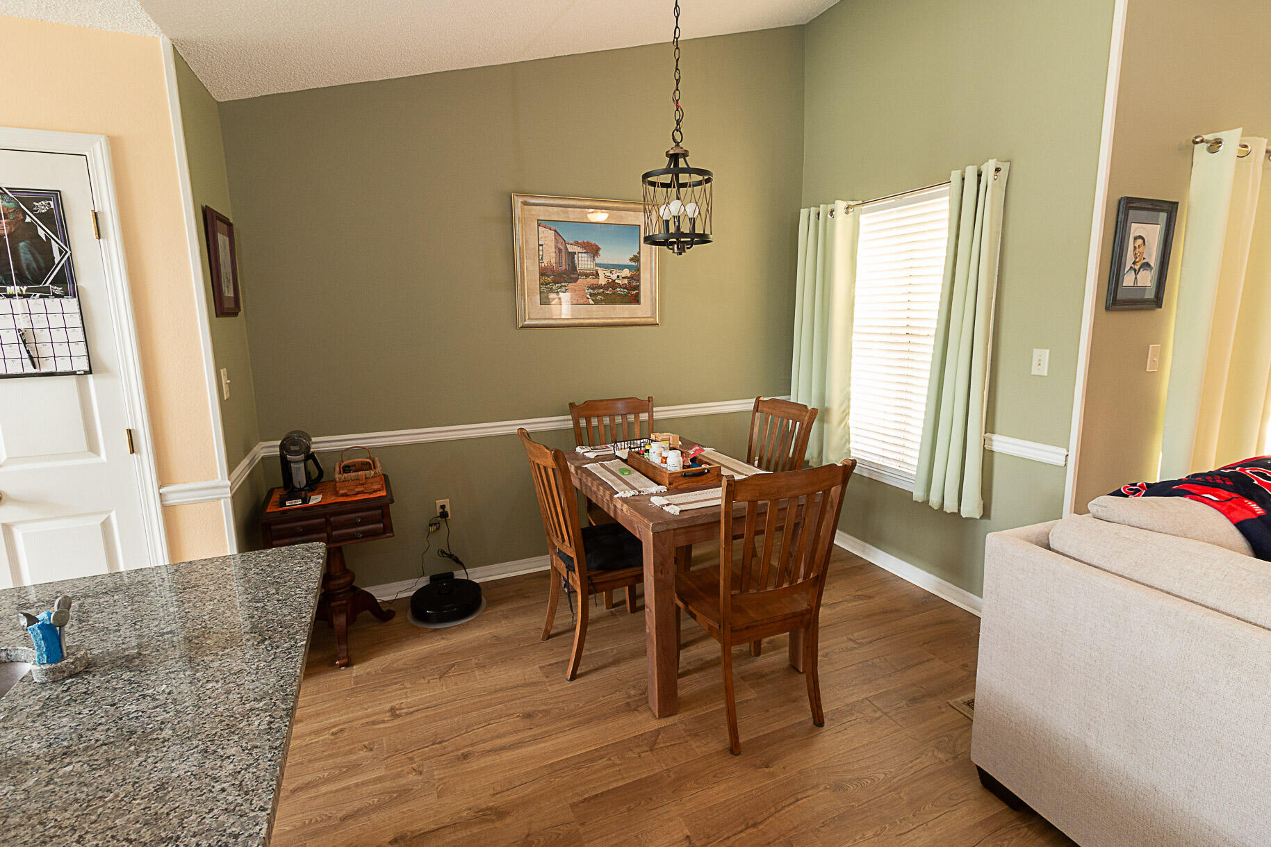 CRYSTAL LAKE ESTATES - Residential