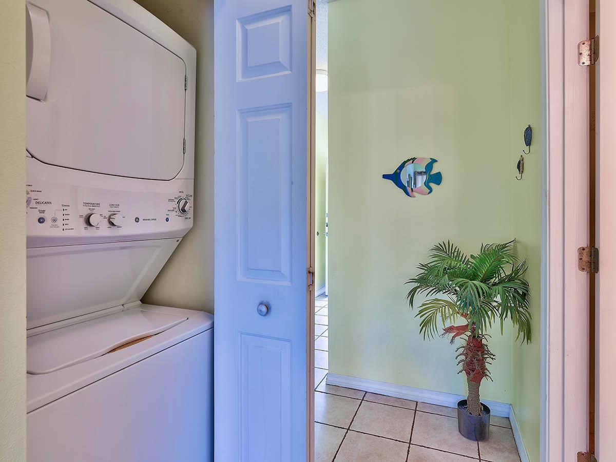 CARIBBEAN DUNES PH 1 - Residential