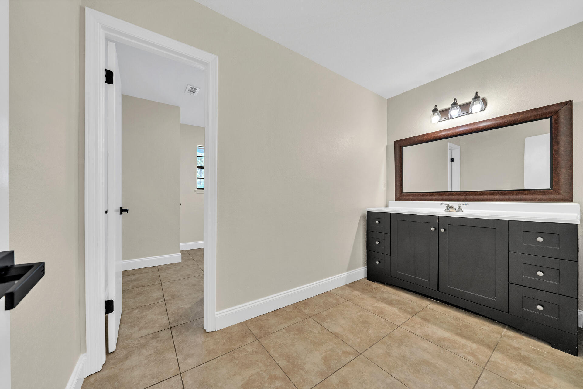 LAKE PIPPIN - Residential