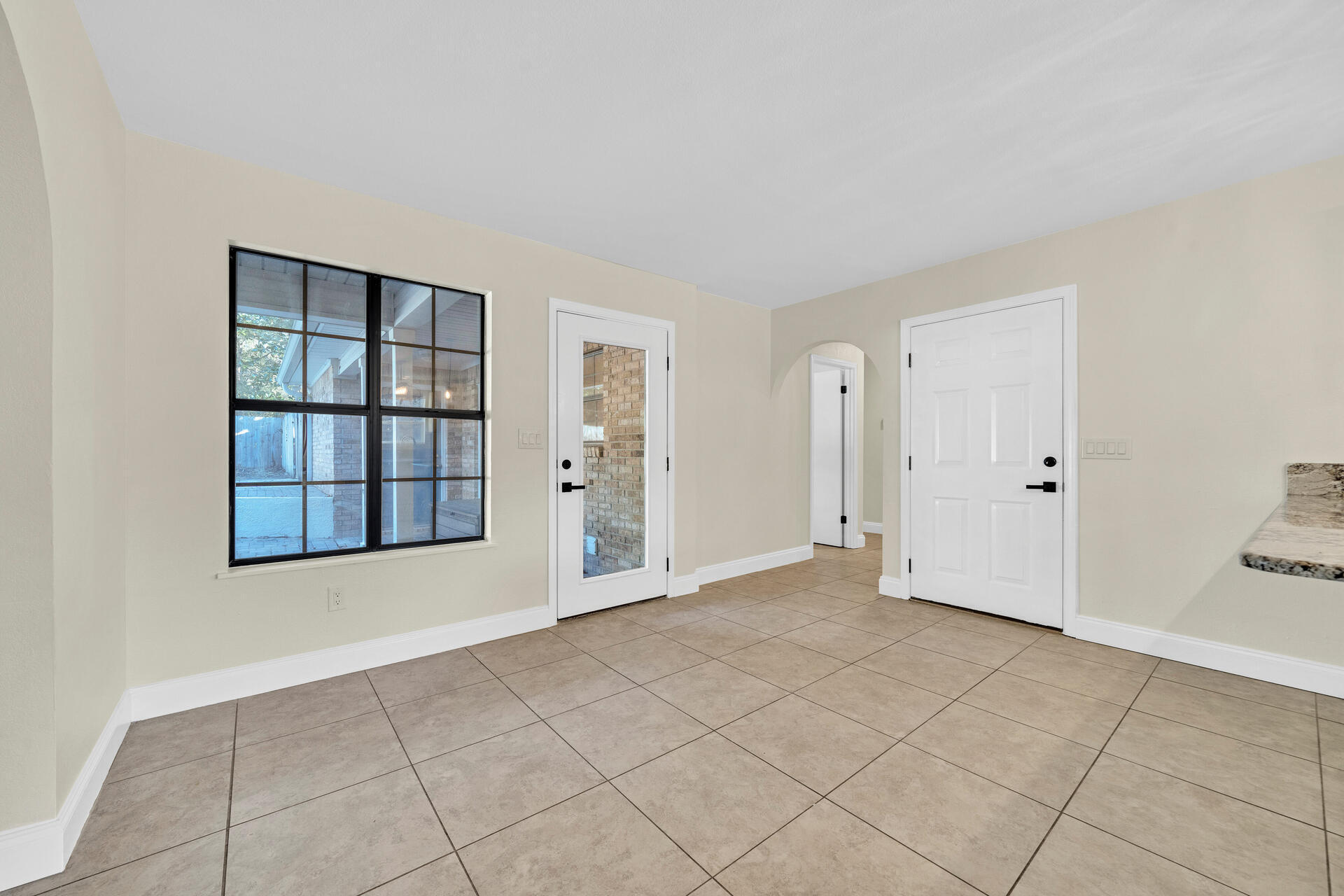 LAKE PIPPIN - Residential