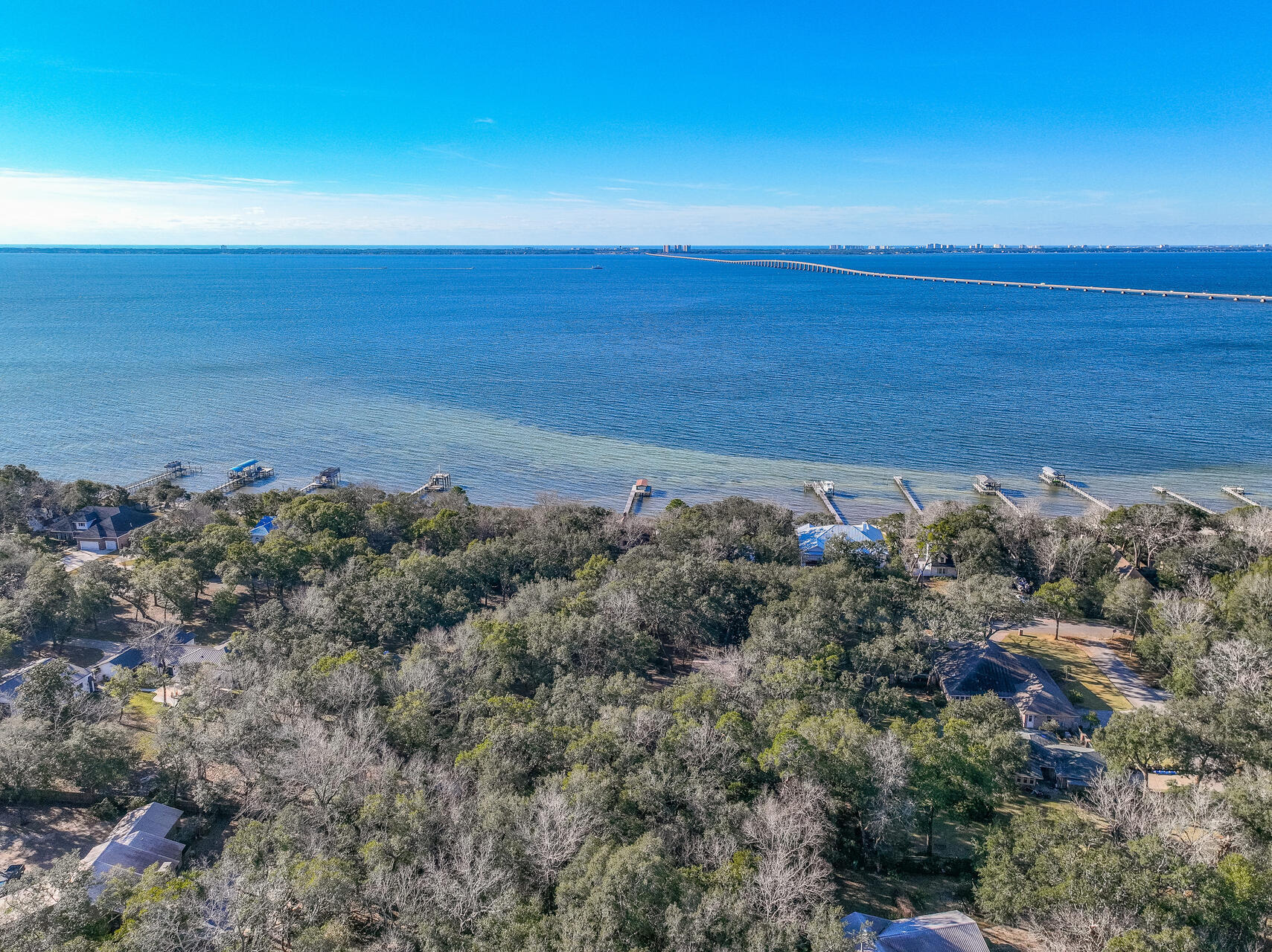 LAKE PIPPIN - Residential