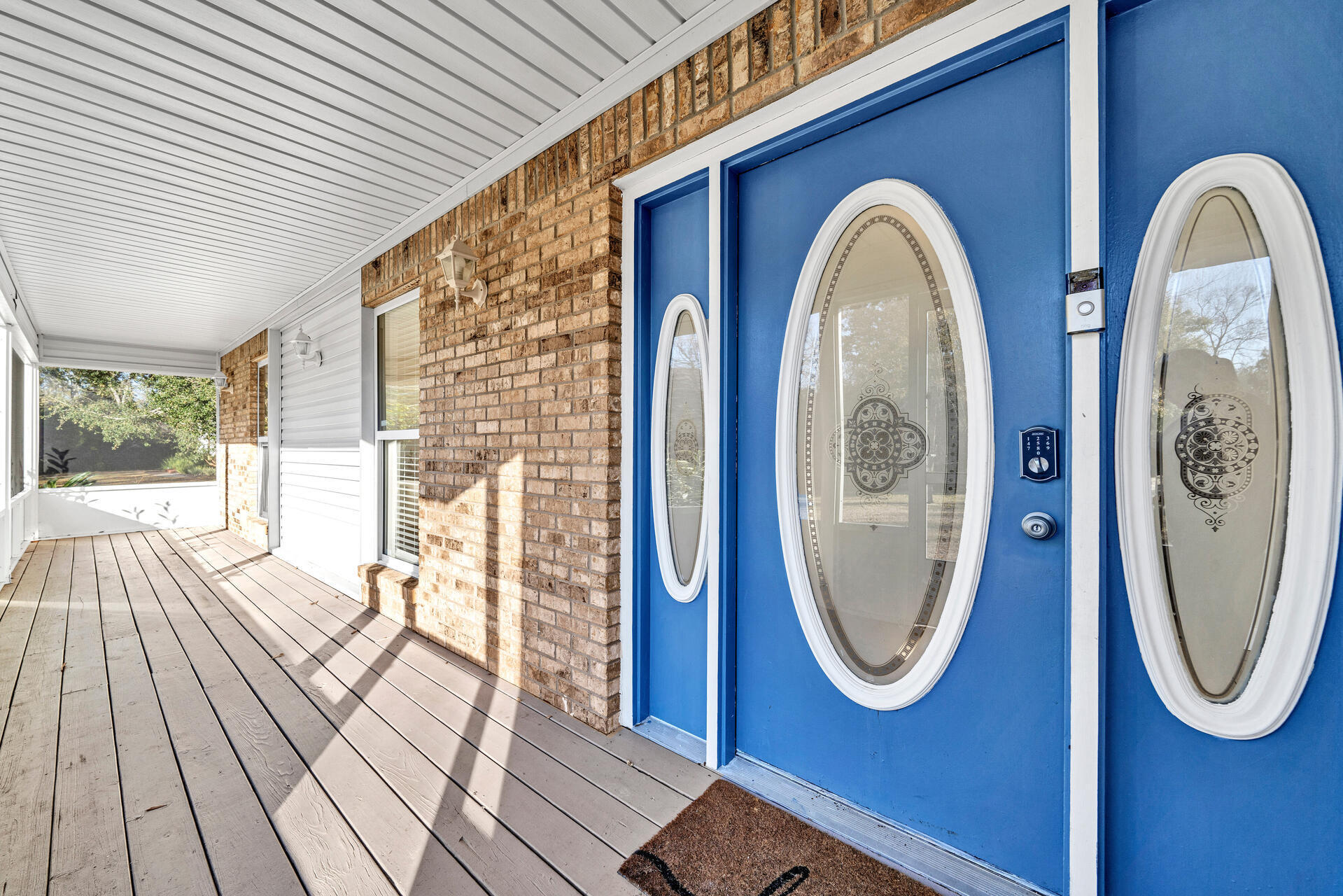 LAKE PIPPIN - Residential