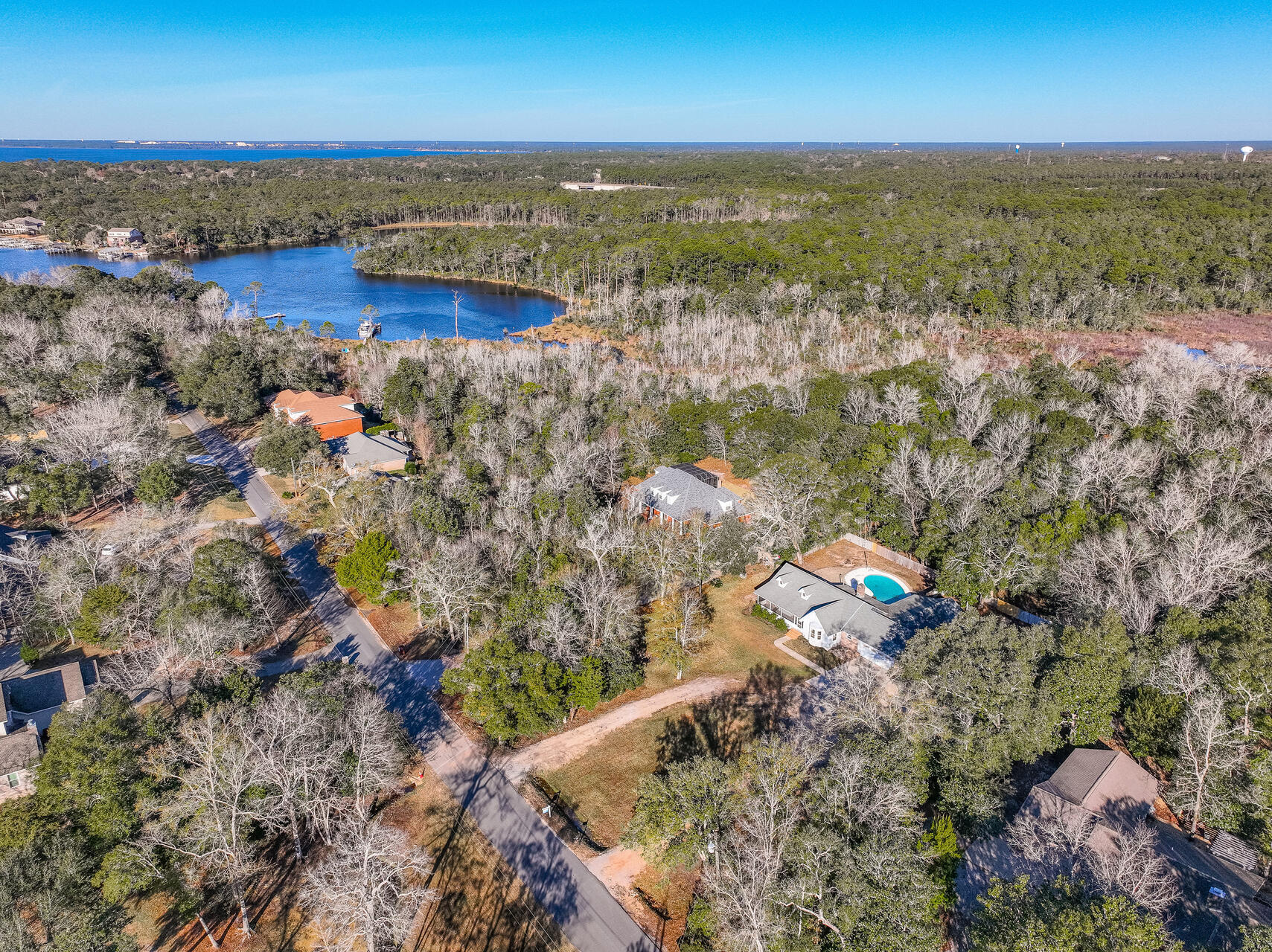 LAKE PIPPIN - Residential