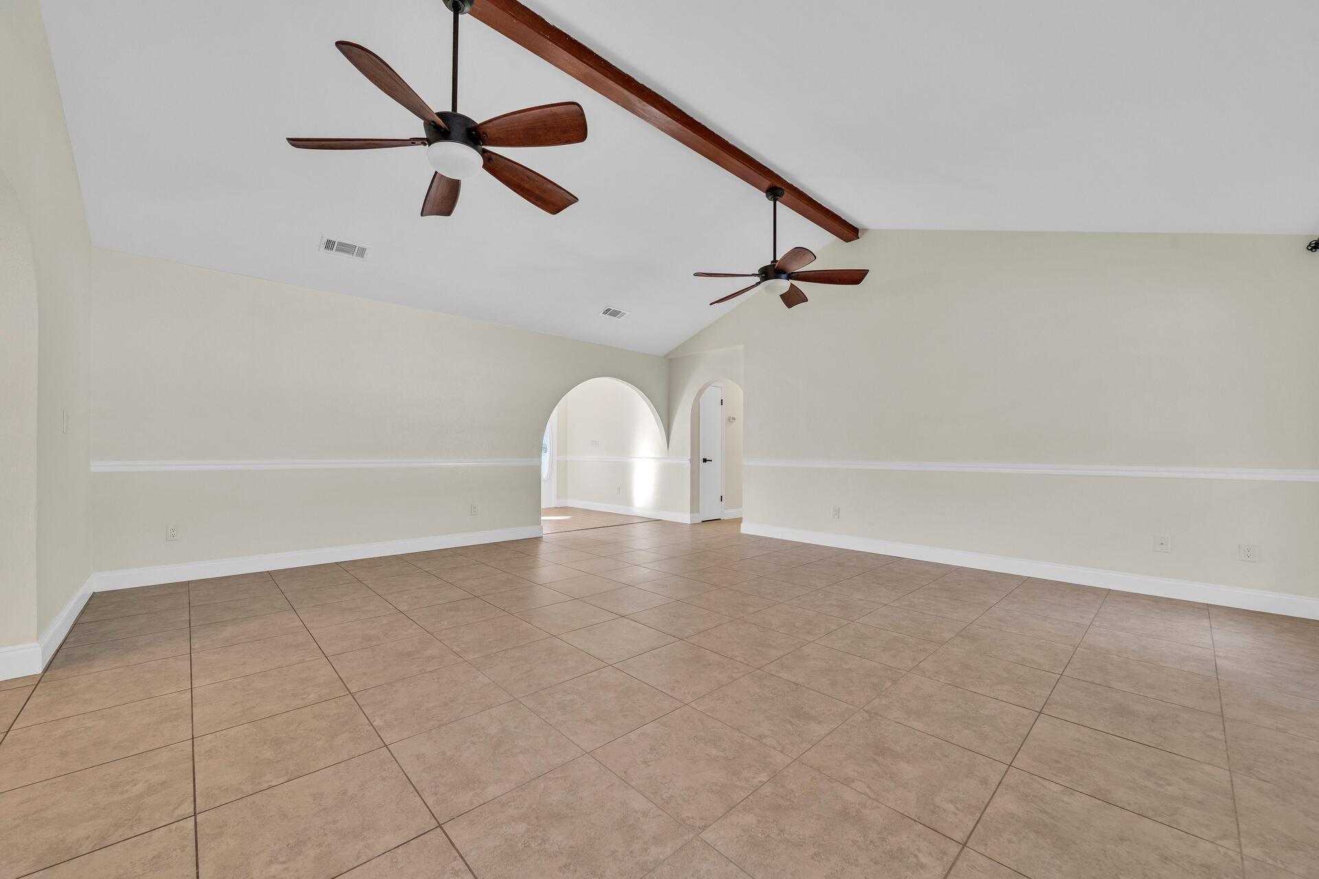 LAKE PIPPIN - Residential