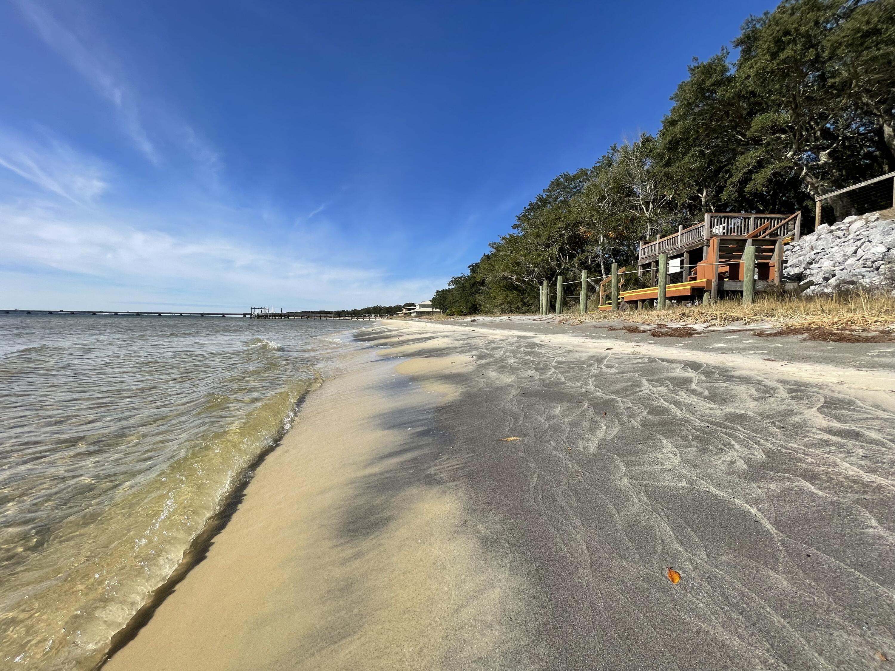 LAKE PIPPIN - Residential