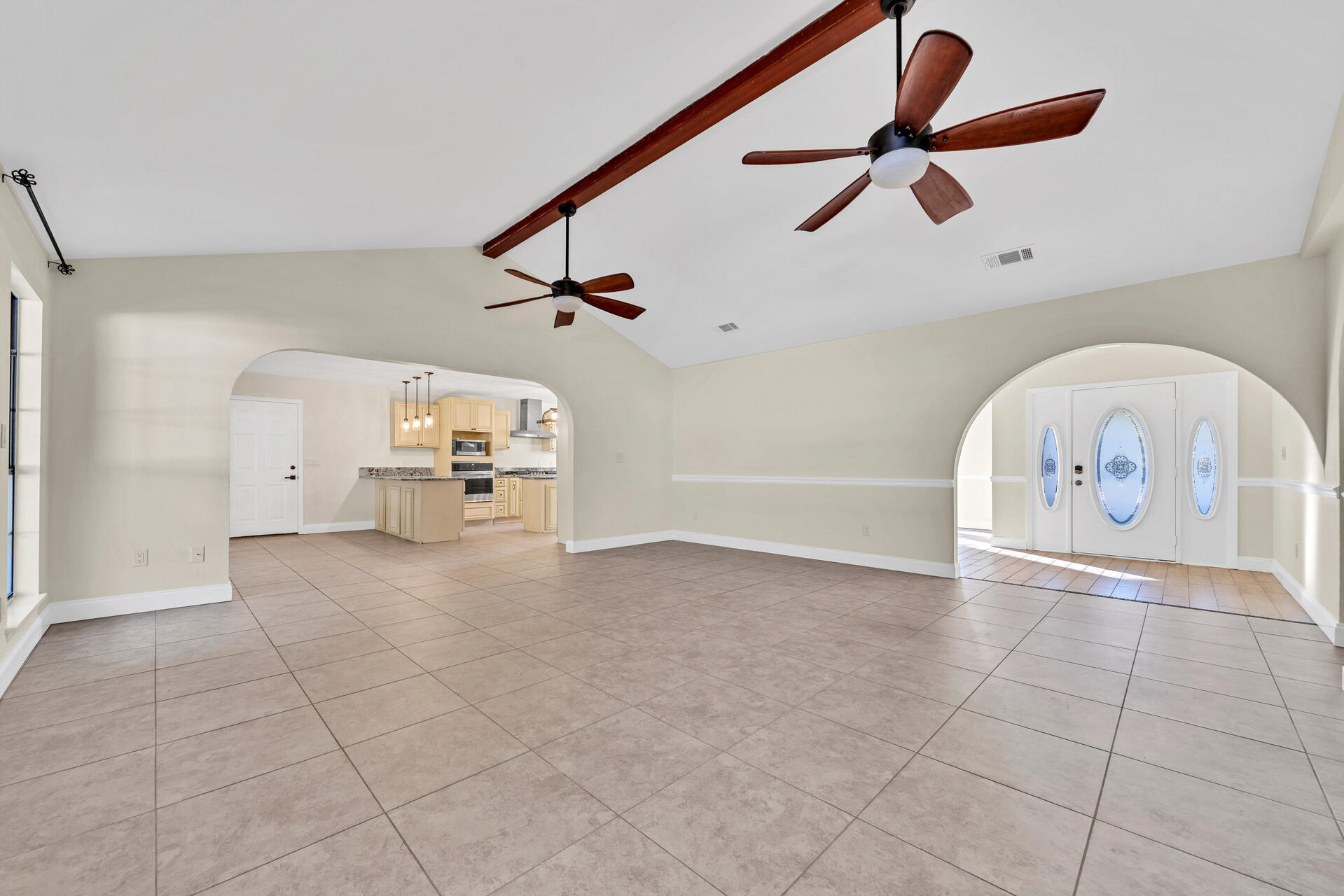 LAKE PIPPIN - Residential