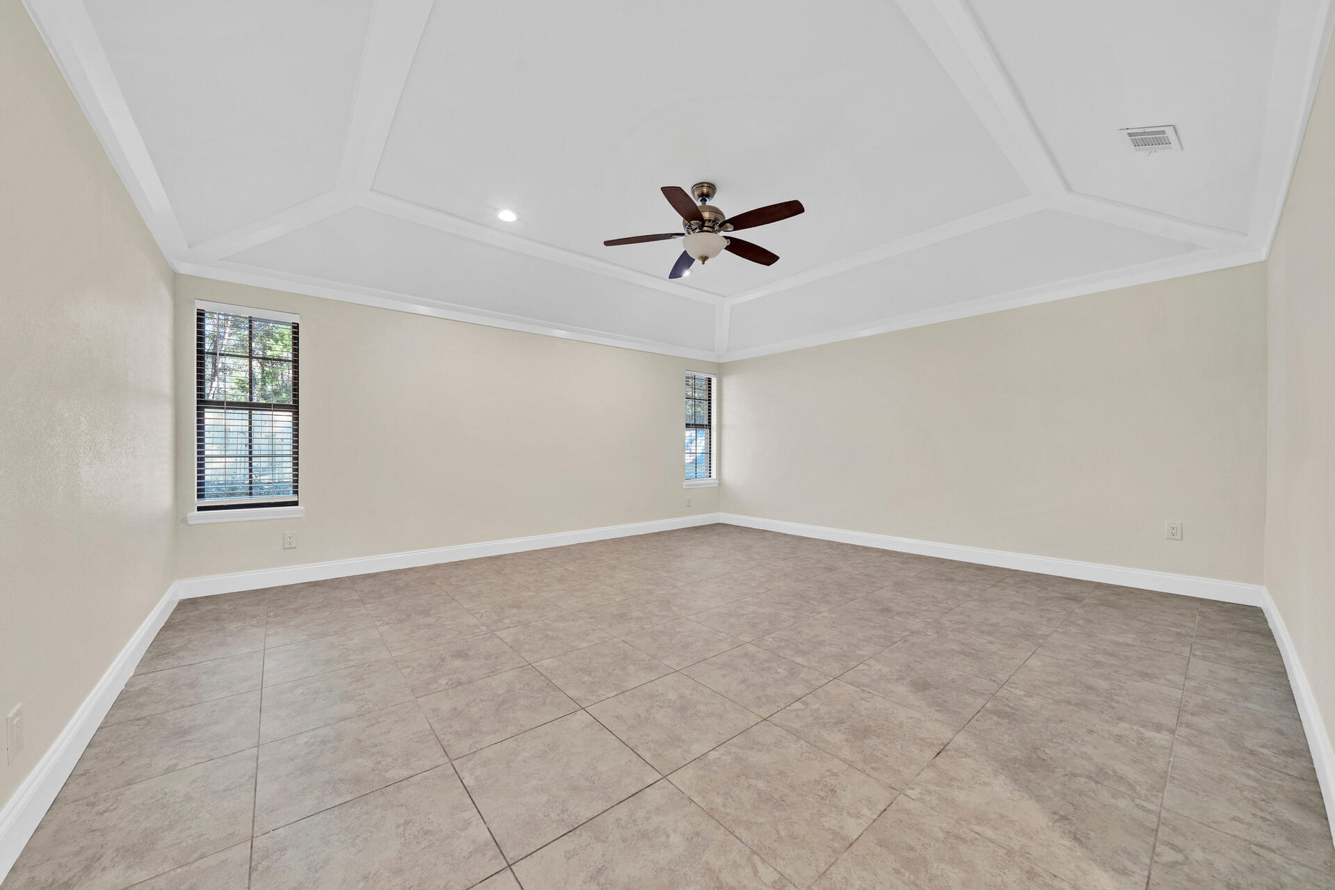 LAKE PIPPIN - Residential