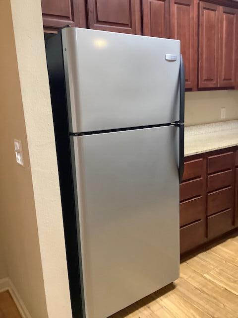 ARBOR LAKE PHASE 1 - Residential Lease