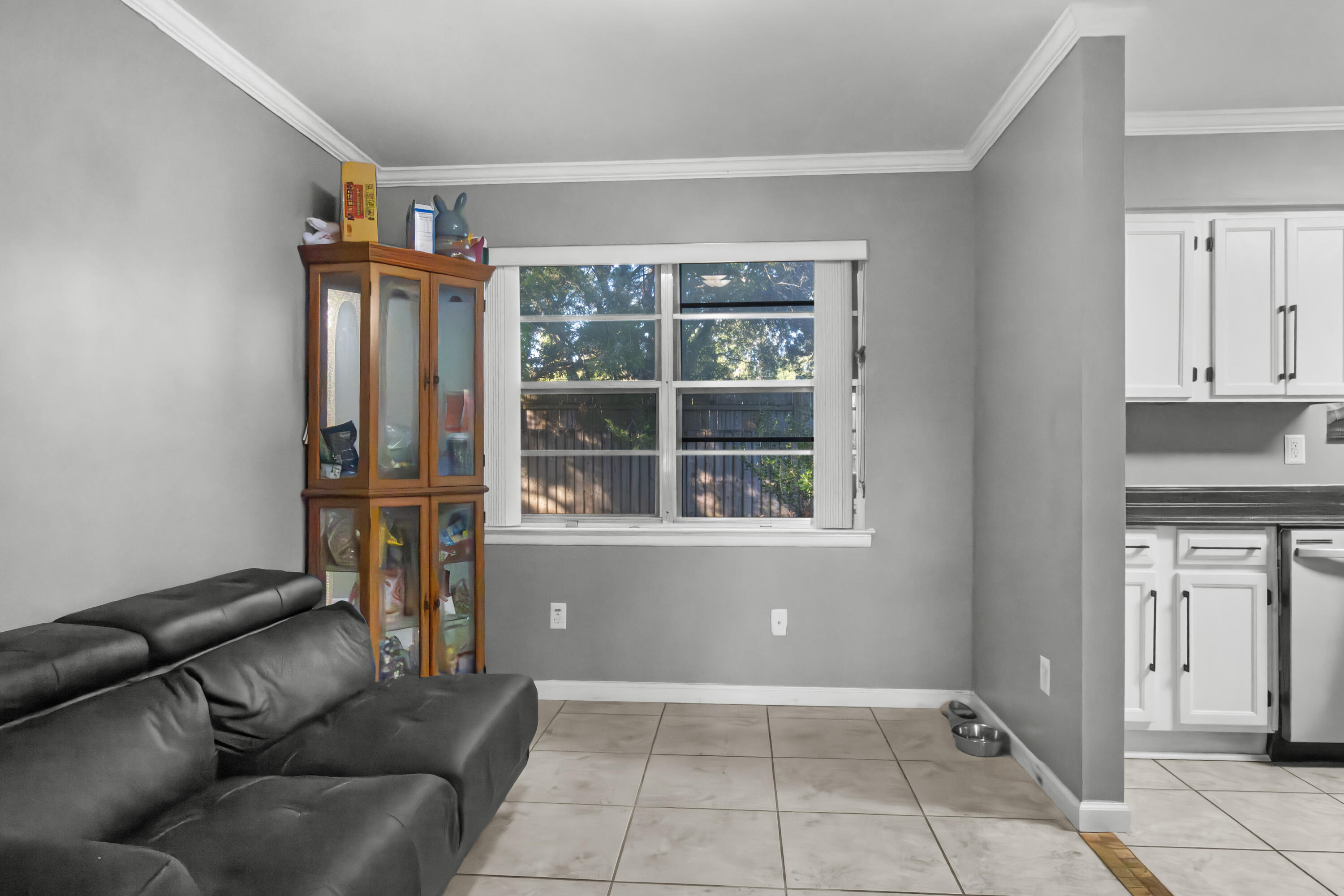 MIDPINES - Residential