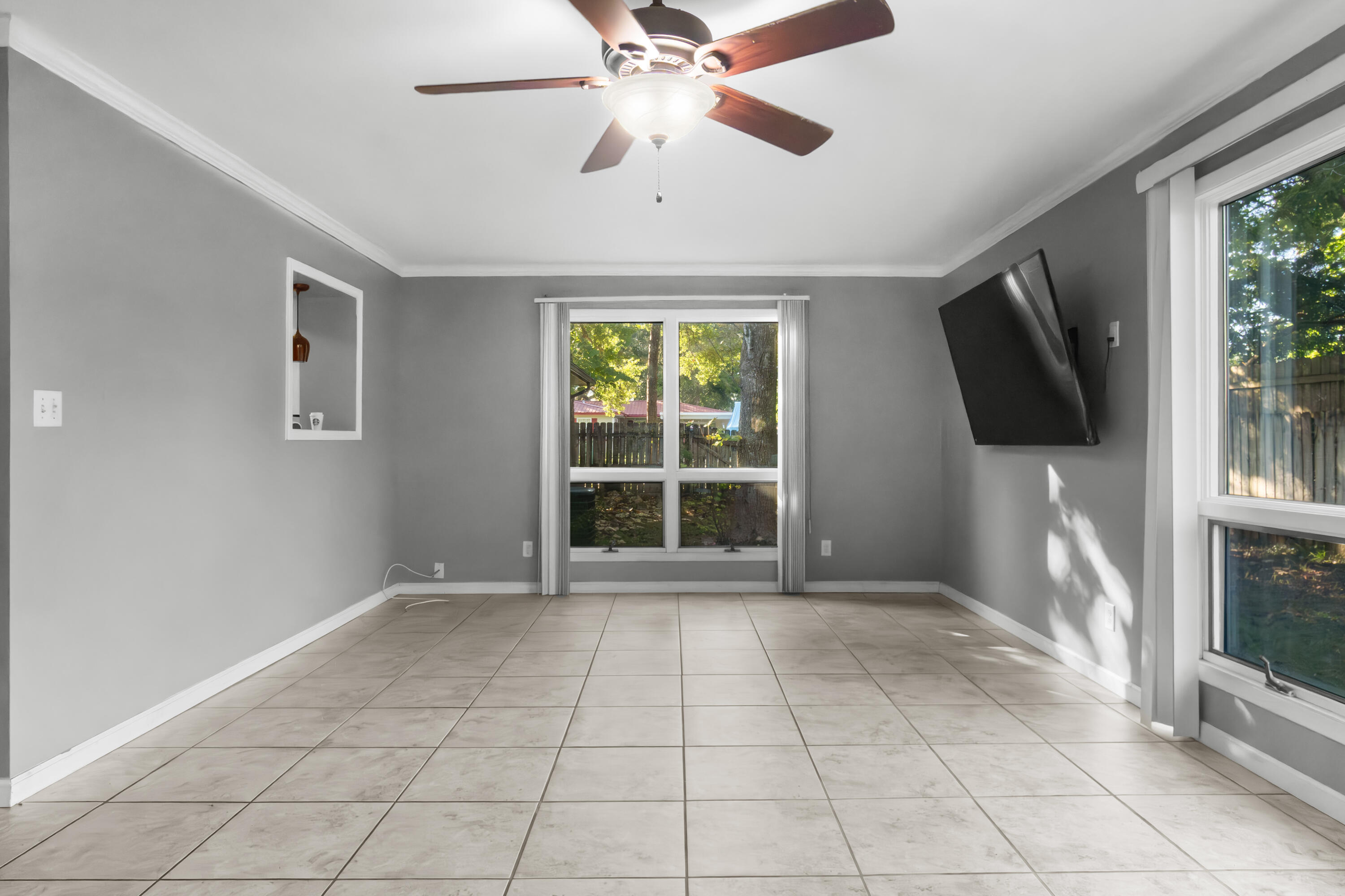 MIDPINES - Residential