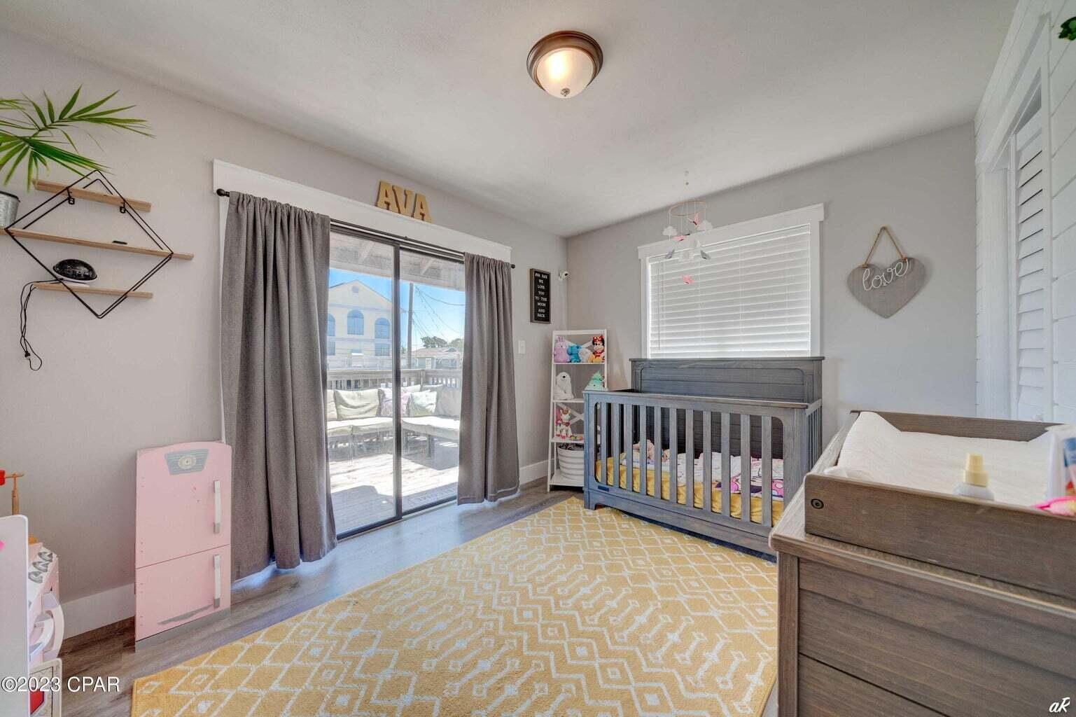 HOLIDAY BEACH UNIT 14 - Residential